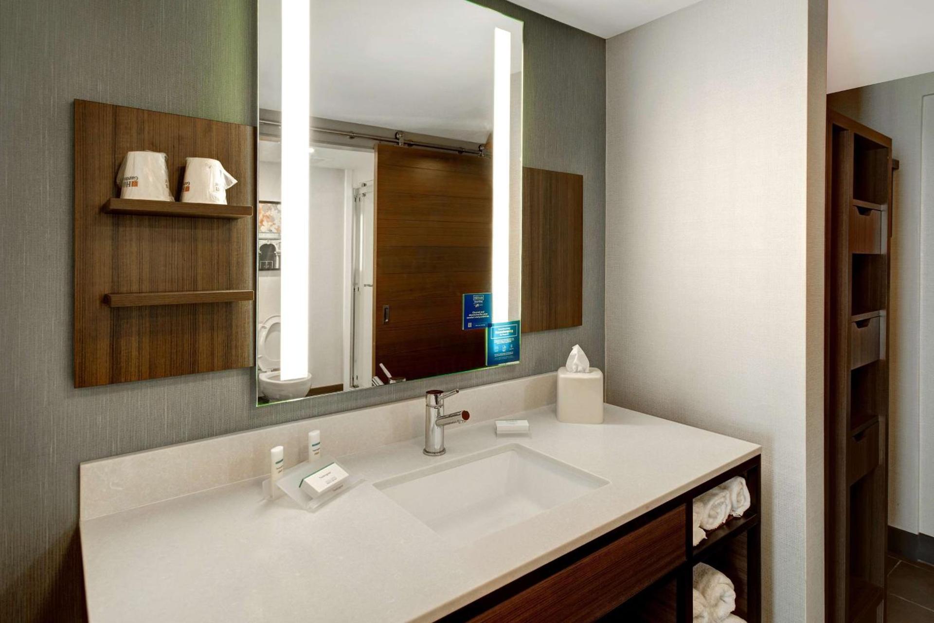 Hilton Garden Inn Terre Haute photo 29