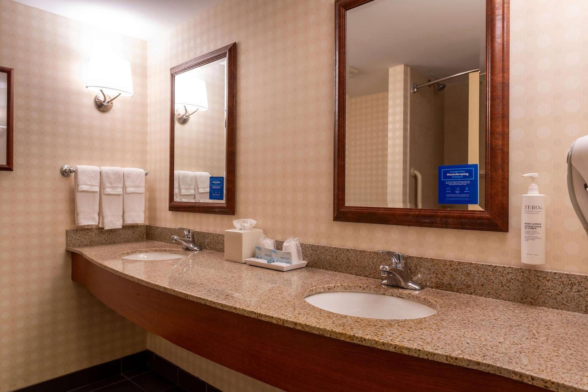 Hilton Garden Inn Manchester Downtown photo 51
