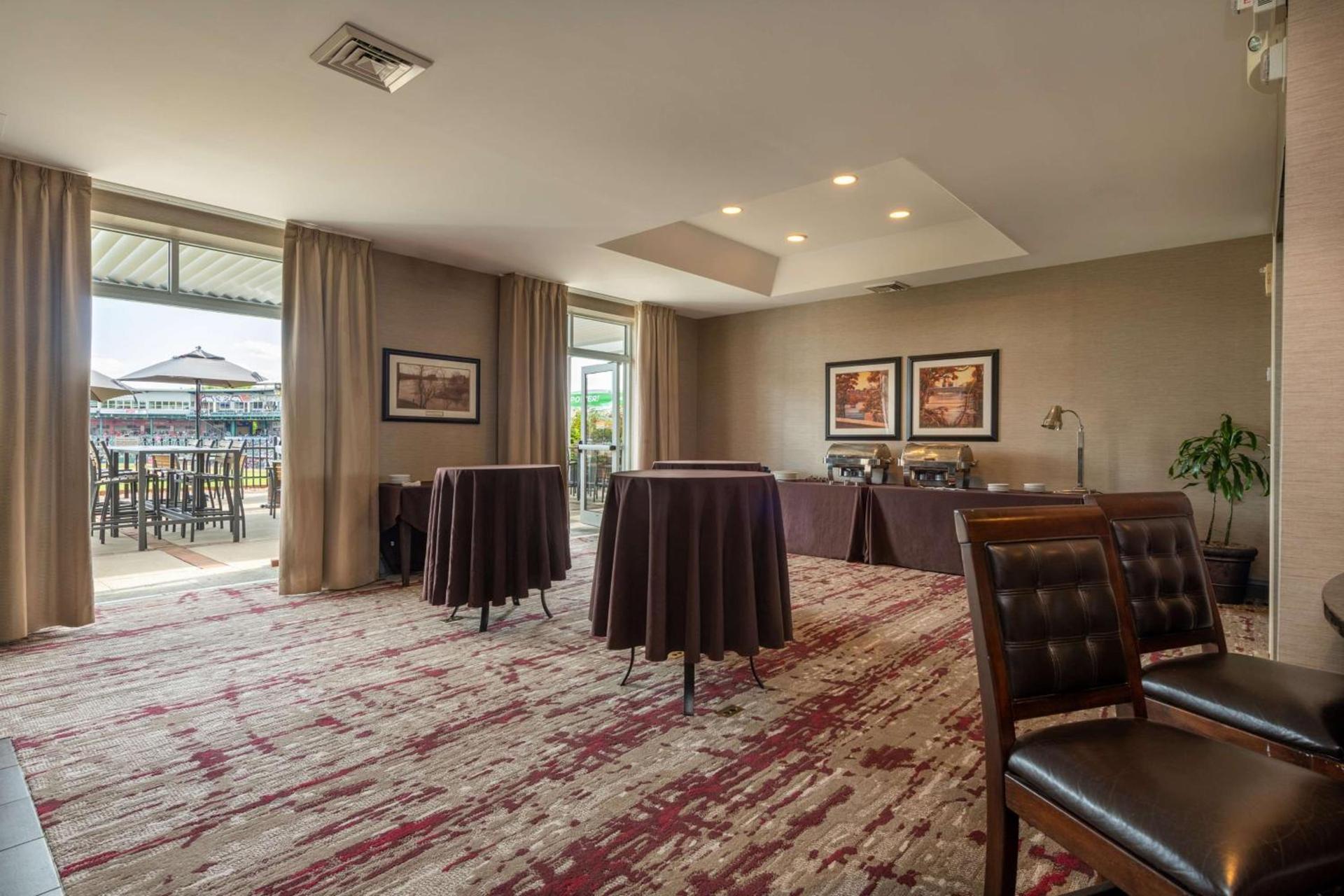 Hilton Garden Inn Manchester Downtown photo 60