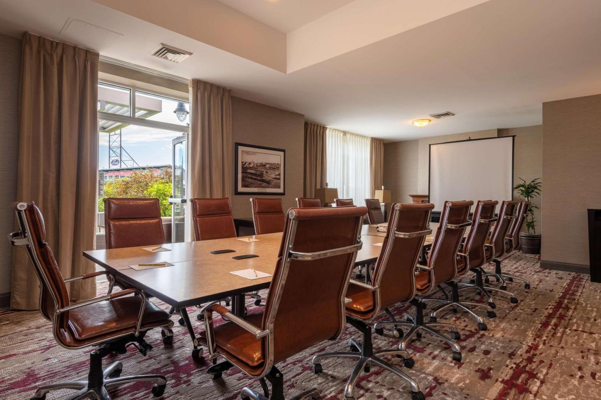 Hilton Garden Inn Manchester Downtown photo 61