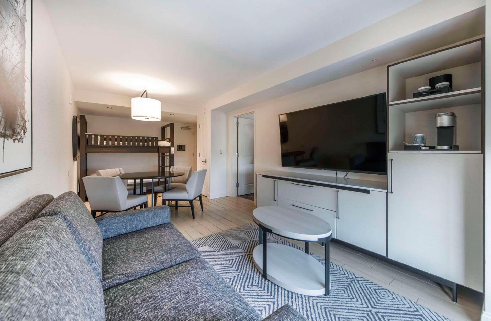 Embassy Suites by Hilton Raleigh Durham Airport Brier Creek photo 60