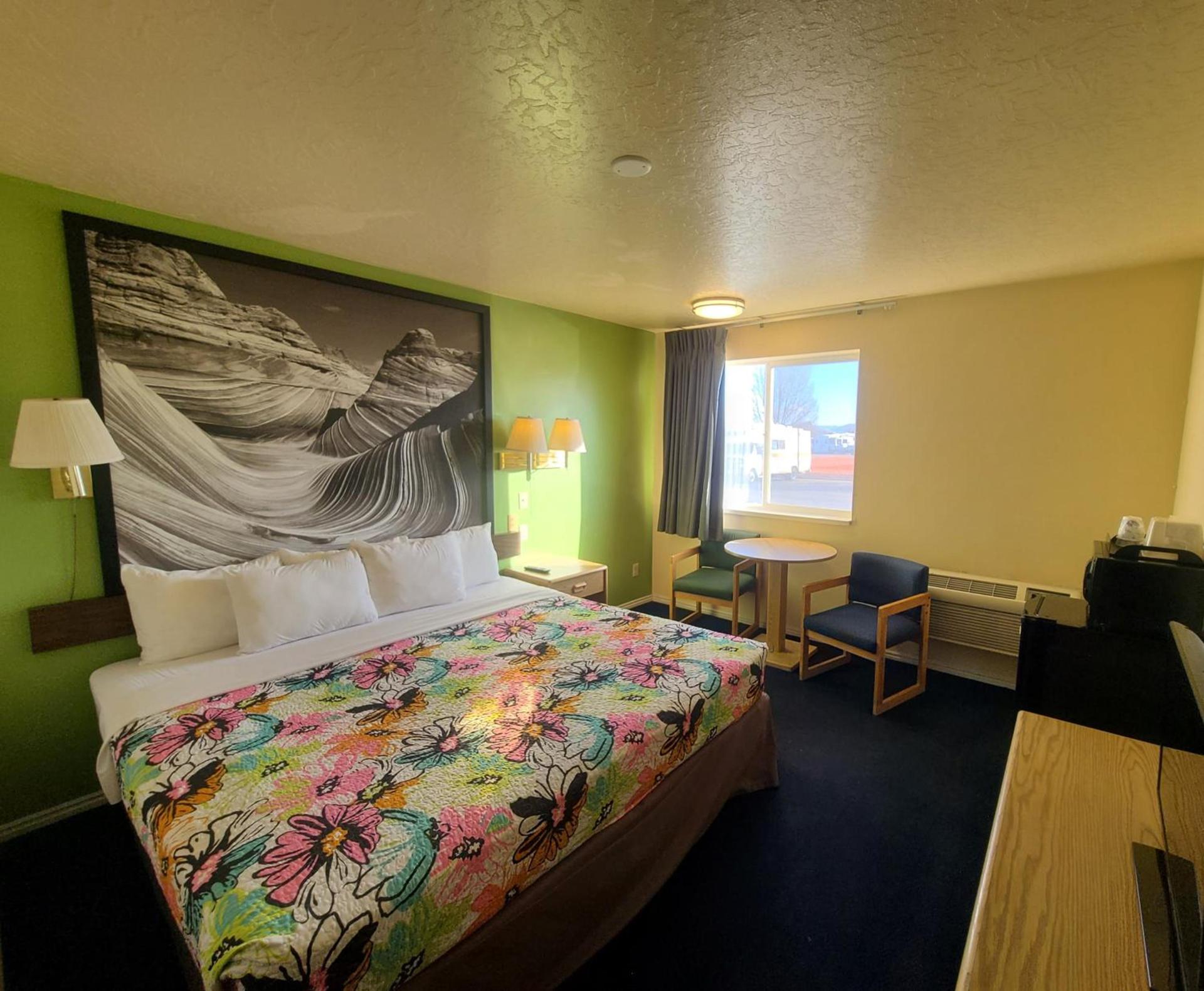 Horizon Hotel photo 24