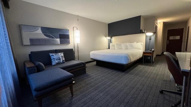 Courtyard by Marriott Kingston photo 7