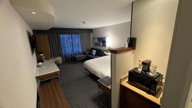 Courtyard by Marriott Kingston photo 8