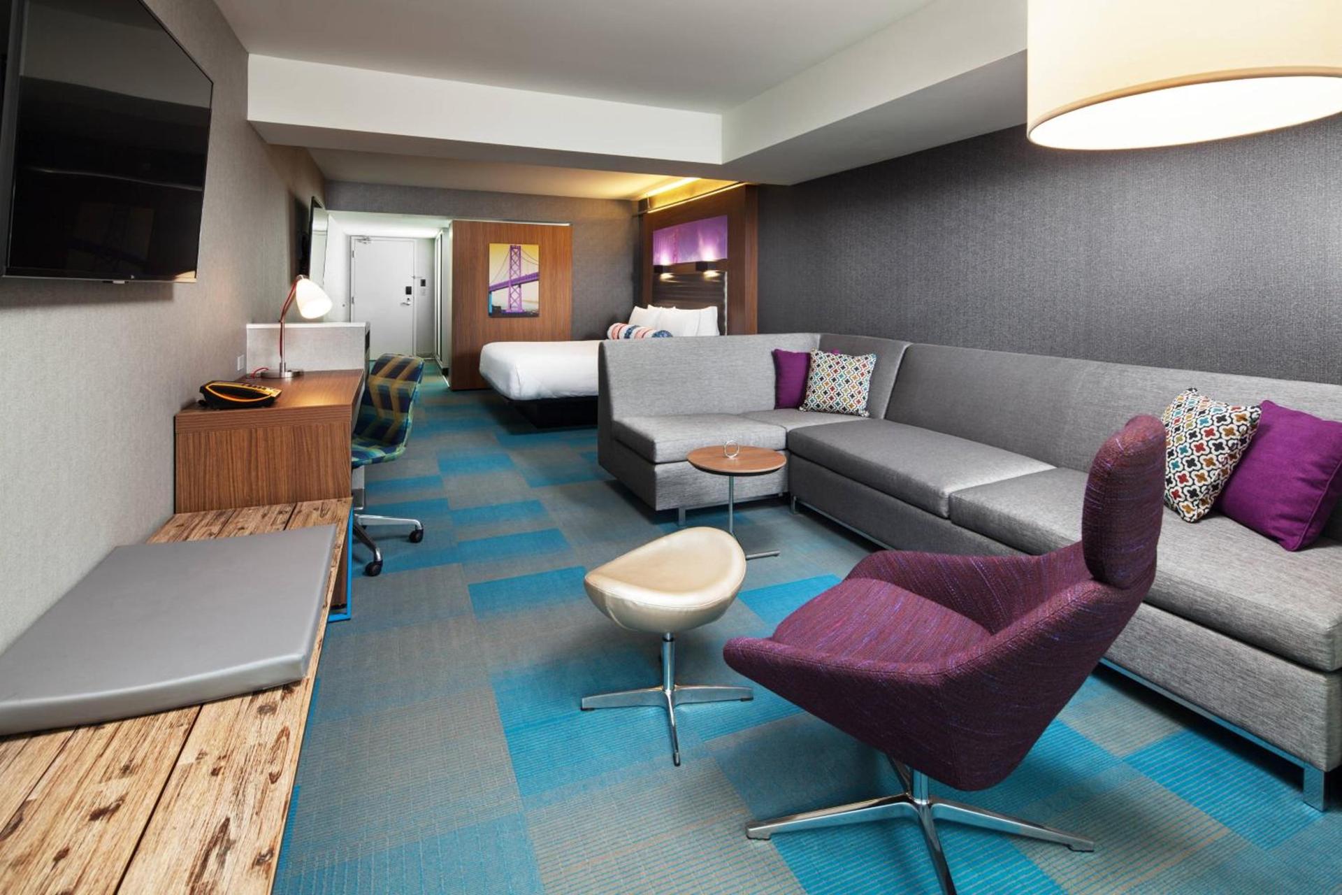 Aloft by Marriott San Francisco Airport photo 16