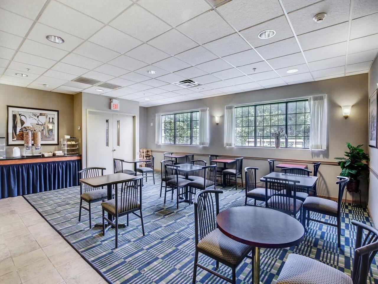 Scottish Inn Whippany photo 8