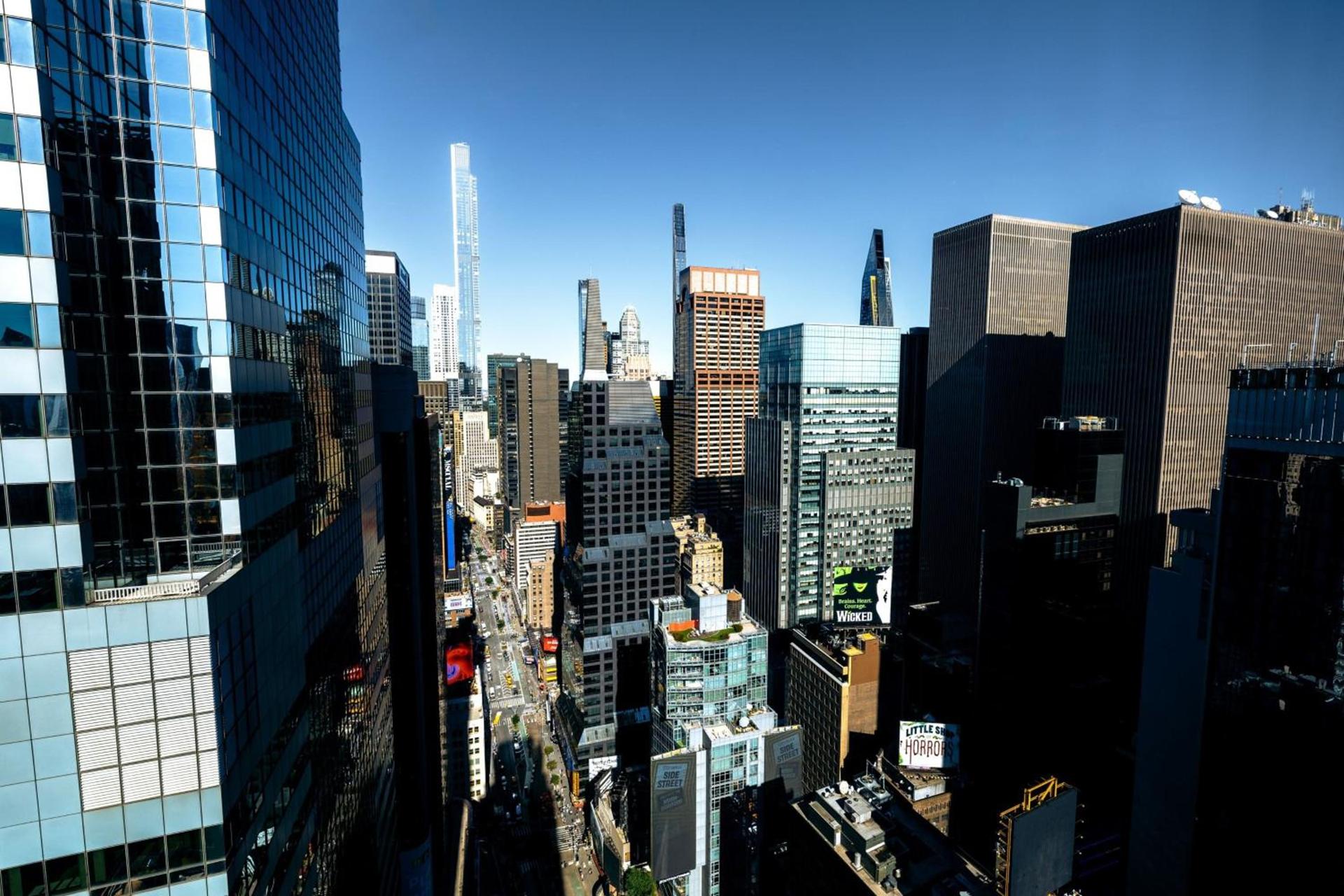 W New York - Times Square photo 44