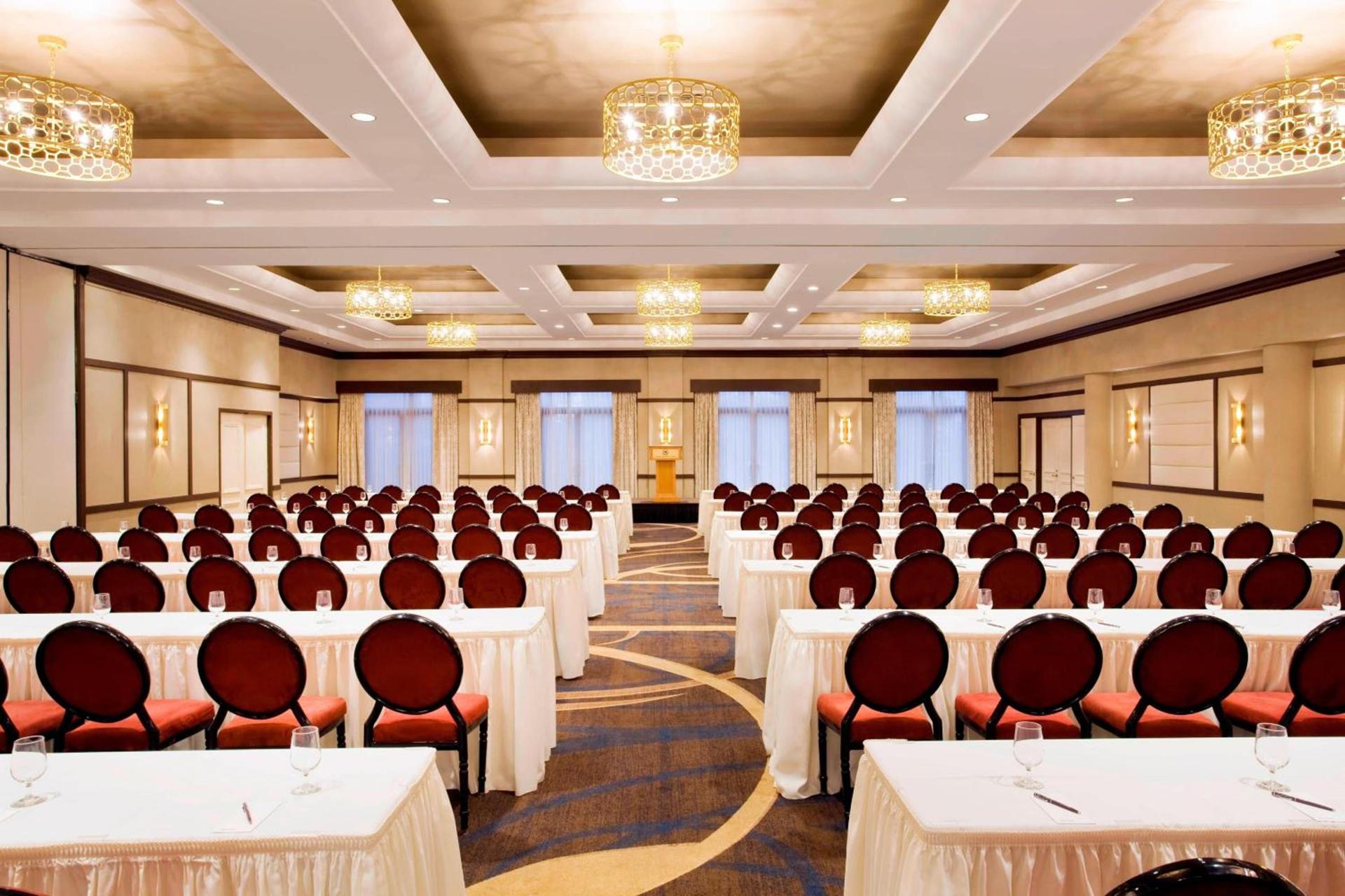 Sheraton LaGuardia East Hotel photo 15