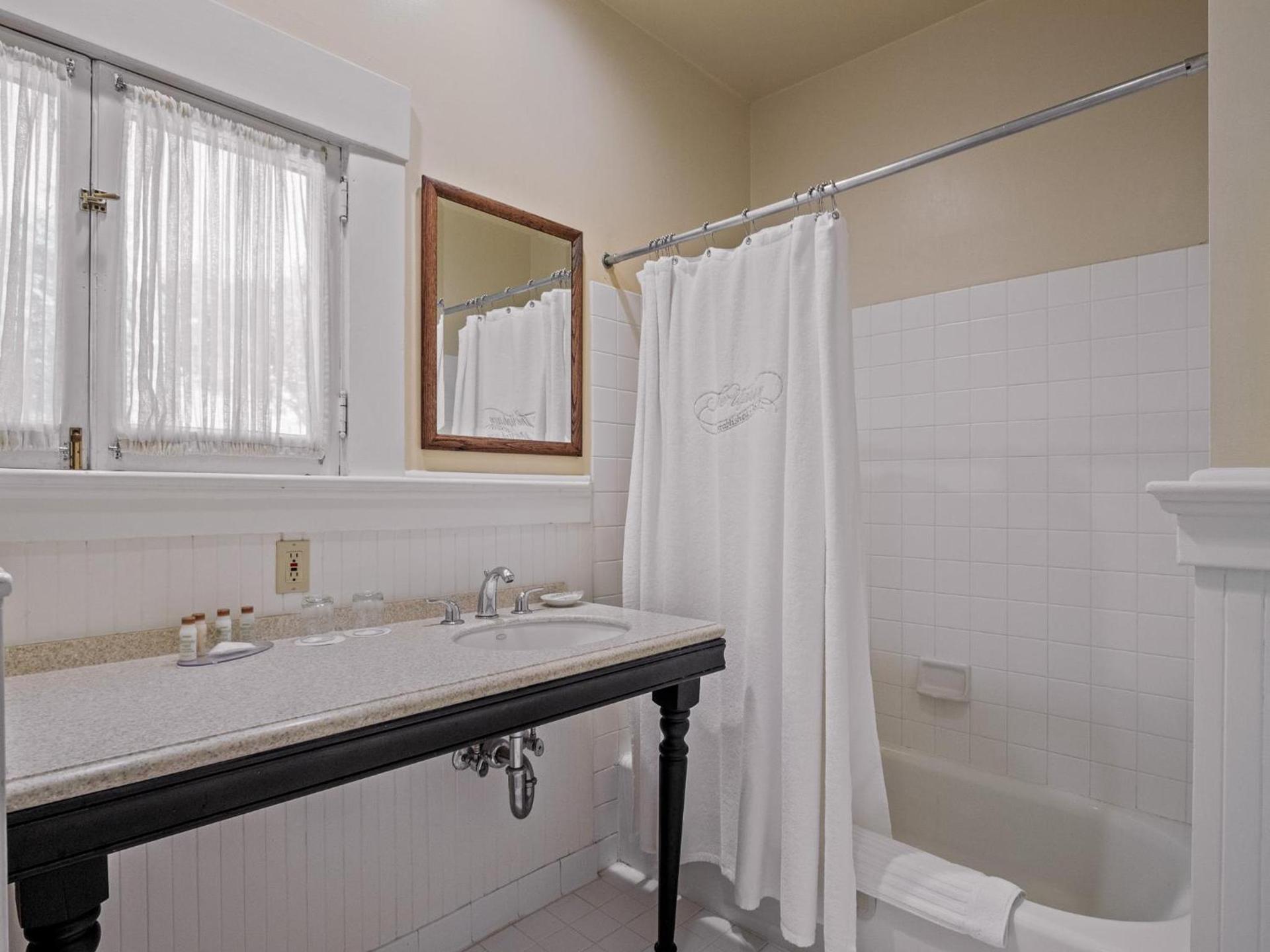 The Upham Hotel photo 22