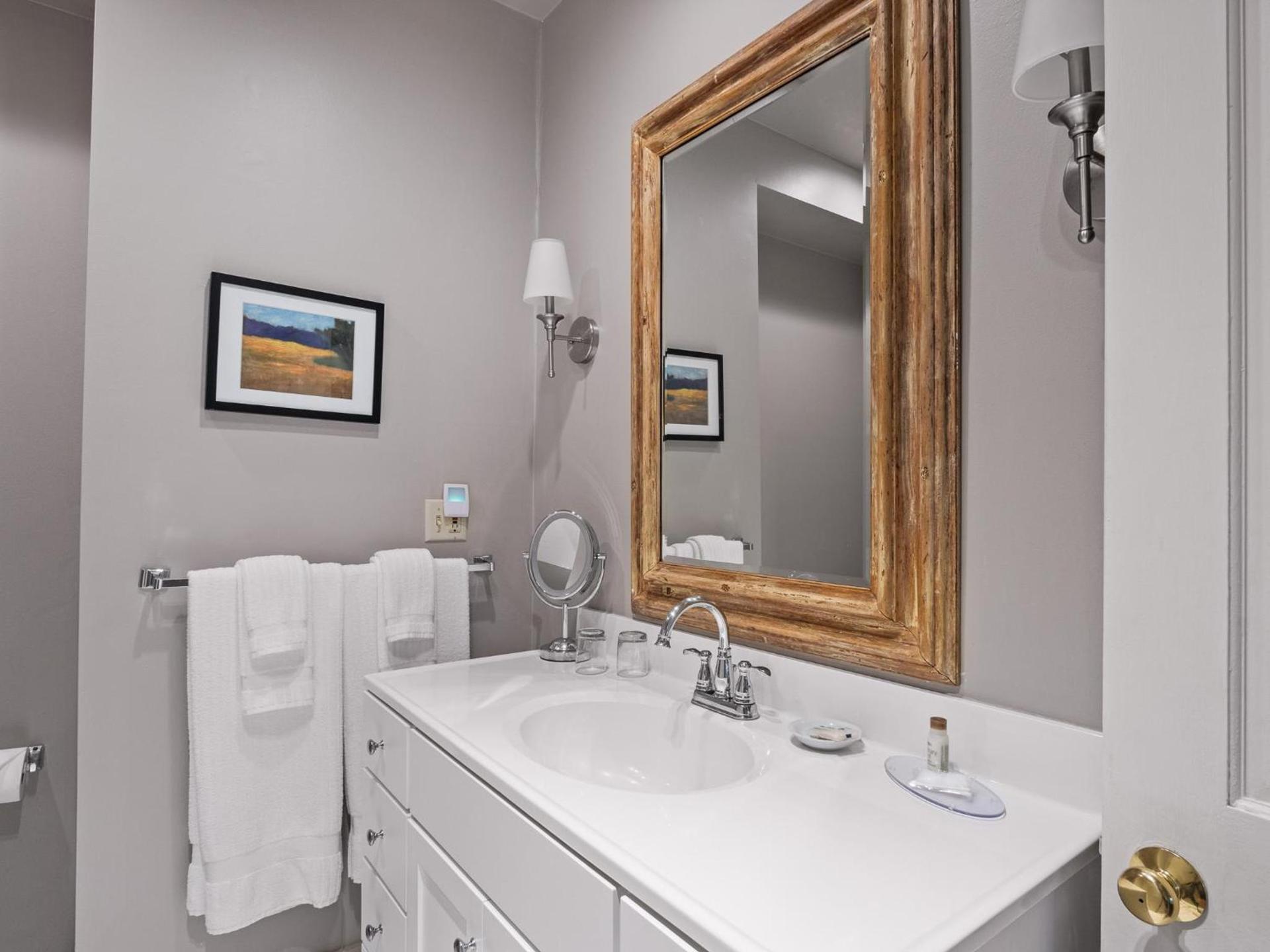 The Upham Hotel photo 49