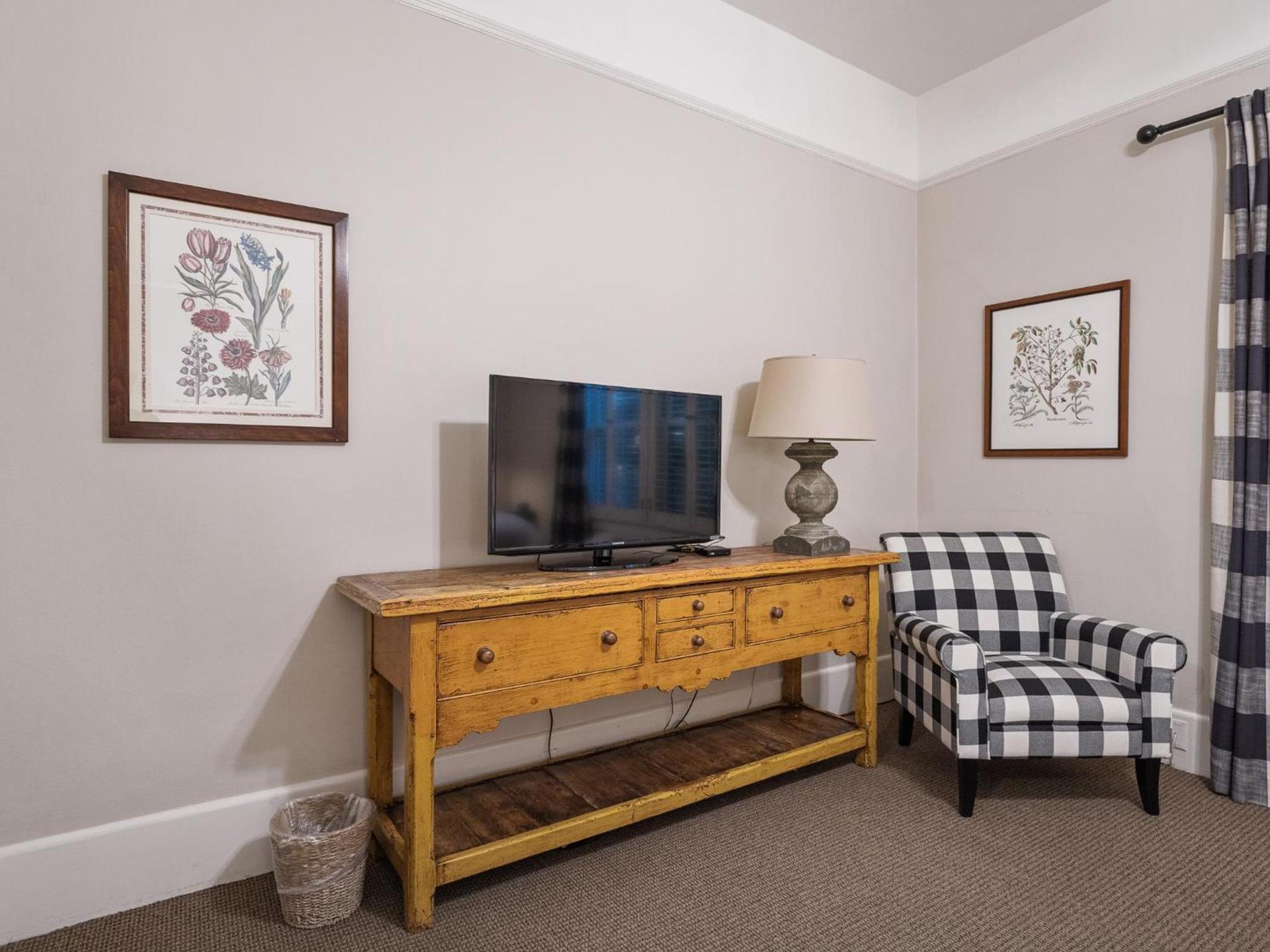 The Upham Hotel photo 70