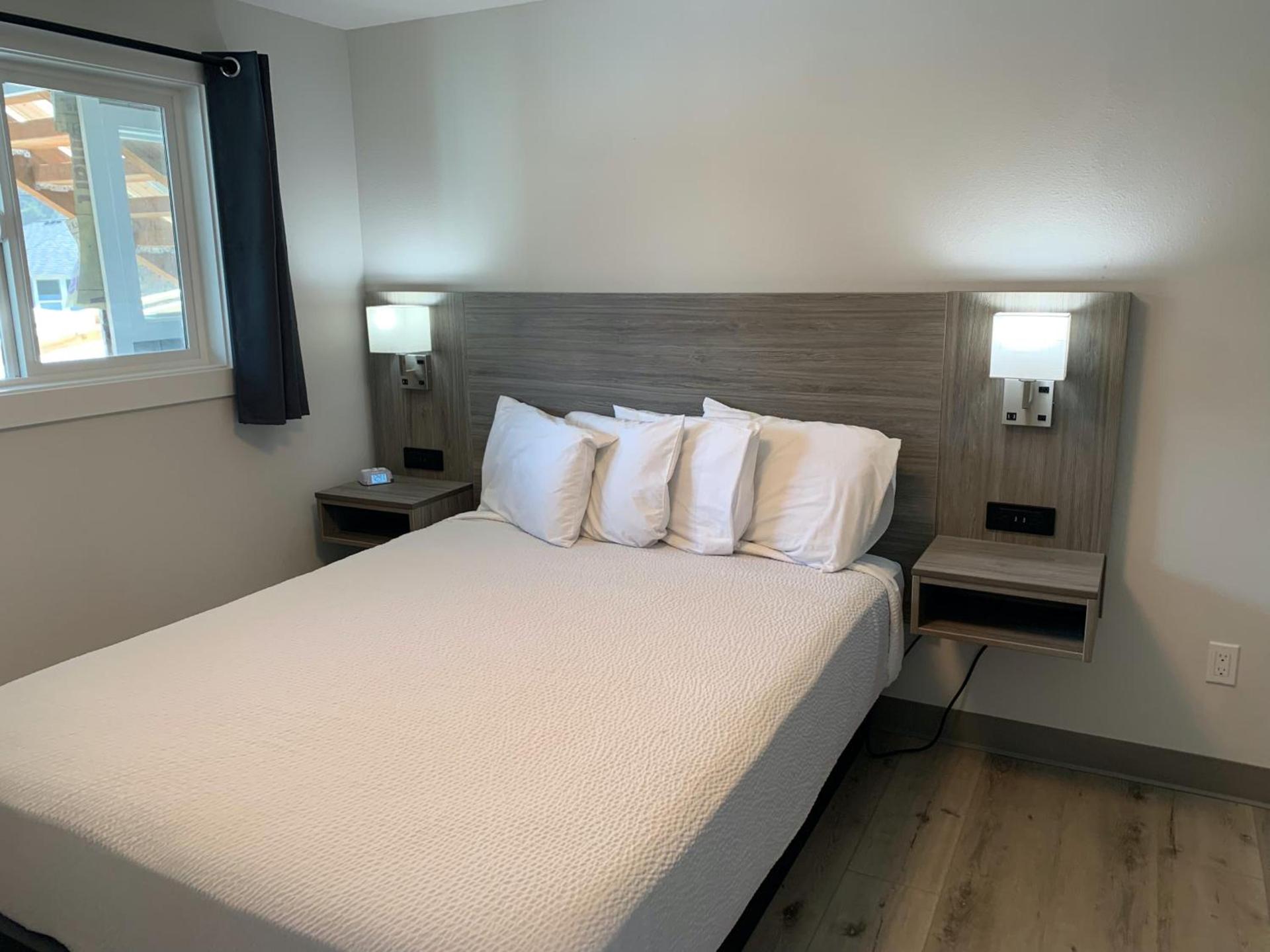 West Beach Suites photo 37