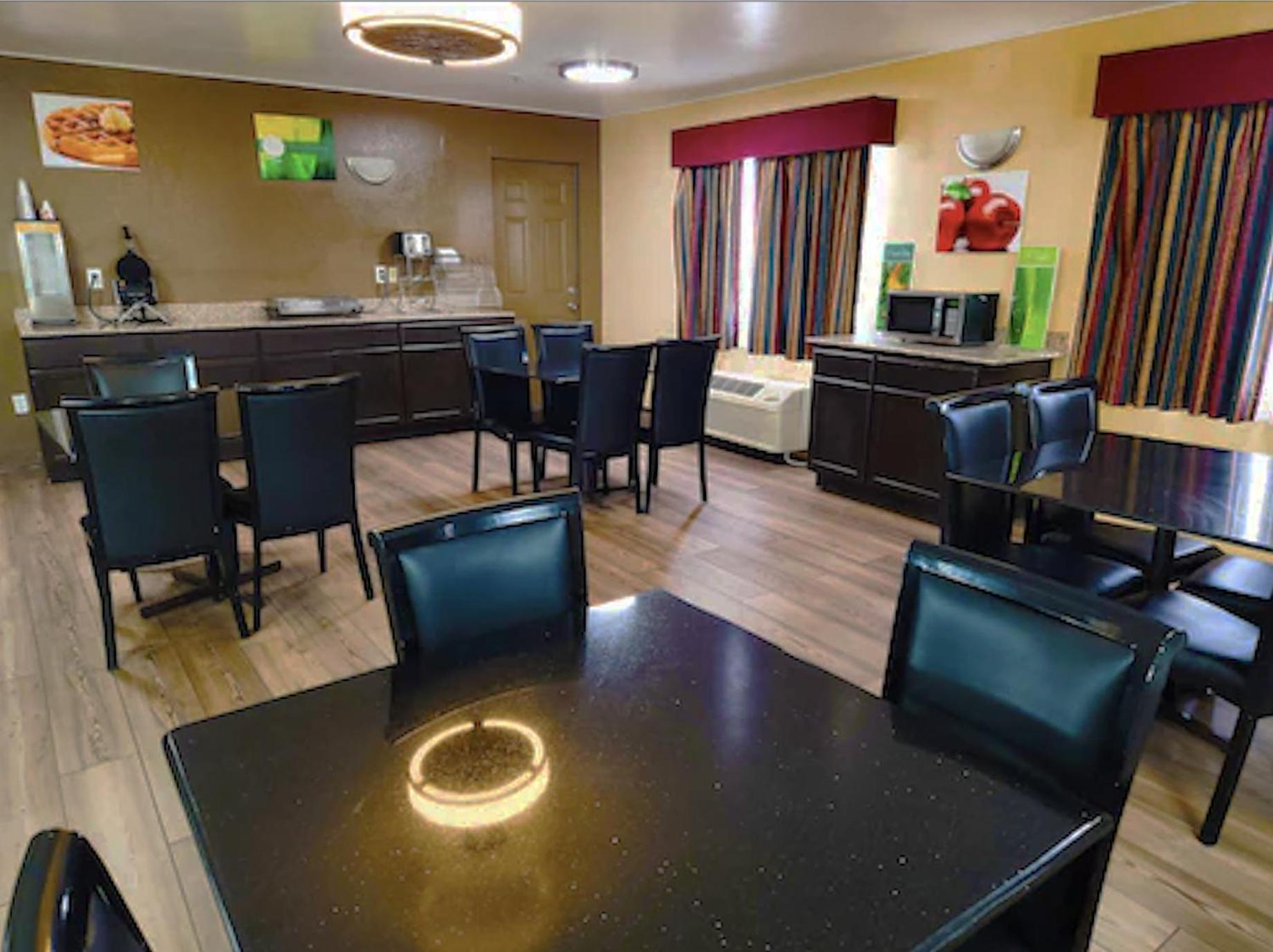 Quality Inn Del Rio photo 11