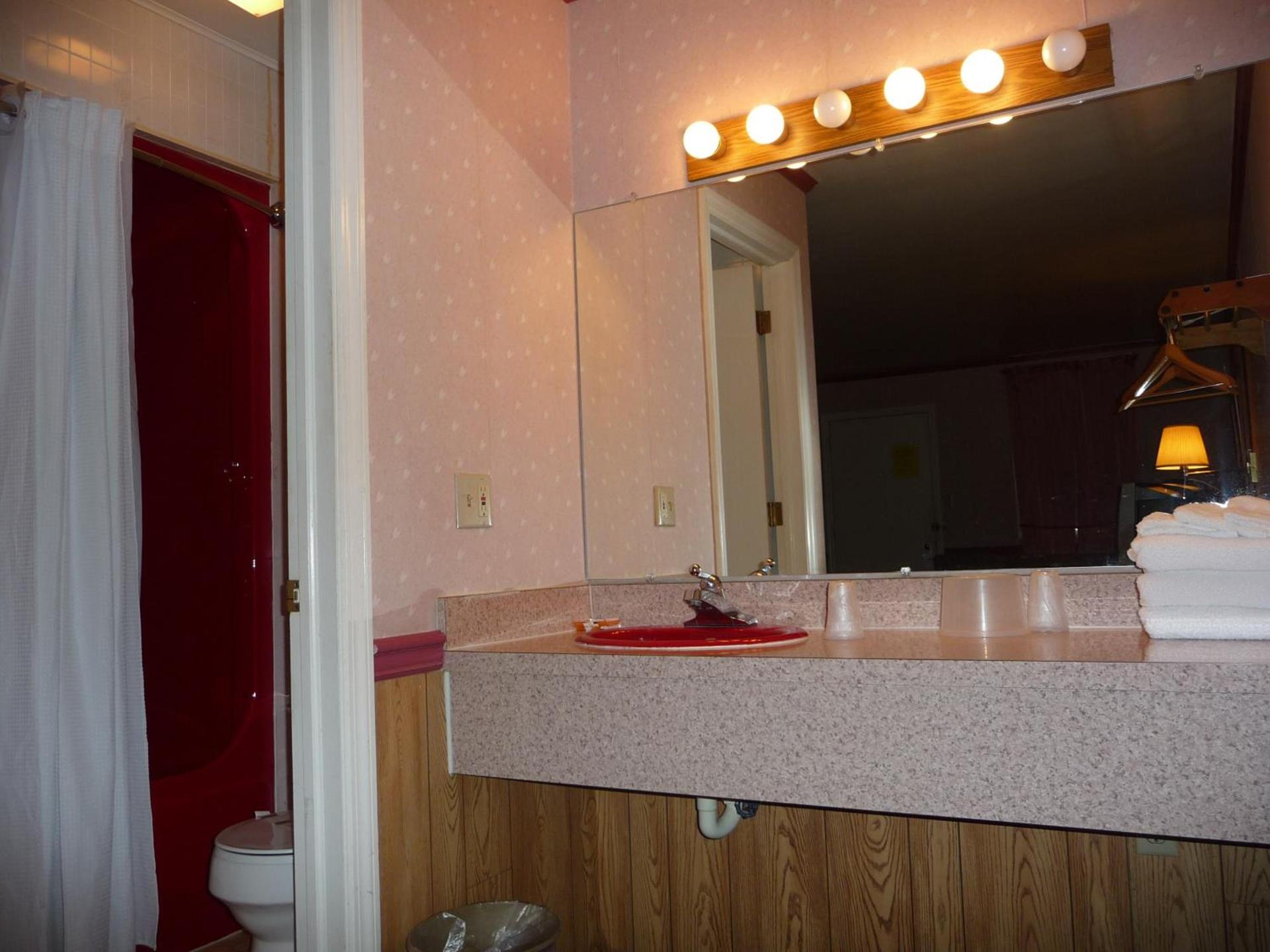 Red Rose Motel photo 18