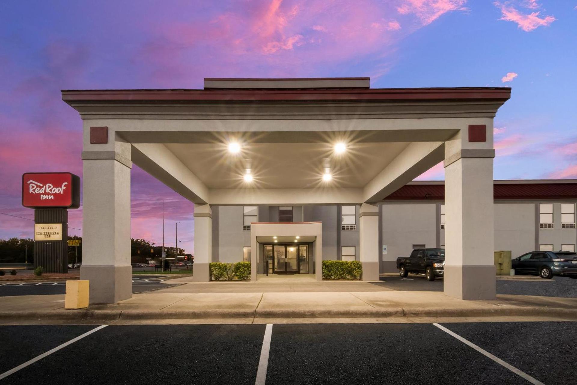 Red Roof Inn Washington, NC photo 3