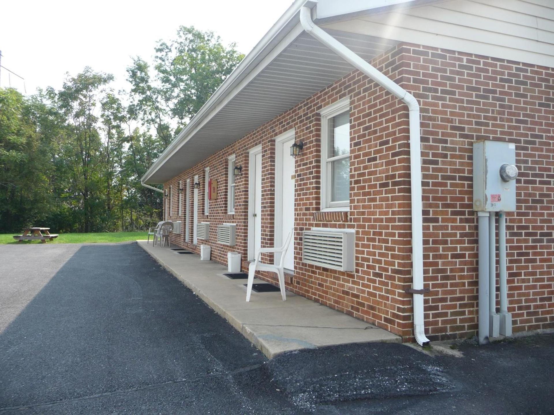 Red Rose Motel photo 4