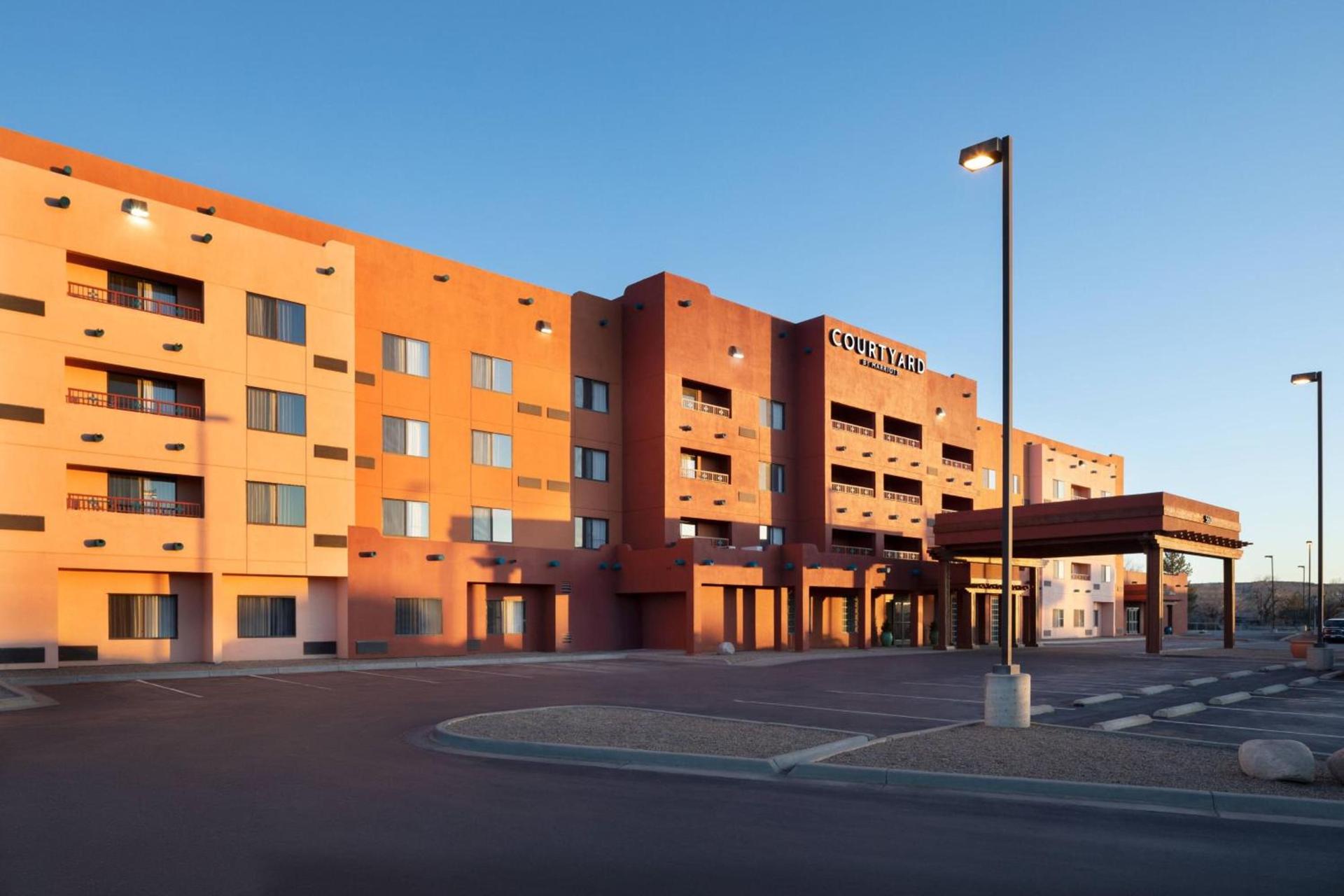 Courtyard Farmington — hotel in Farmington