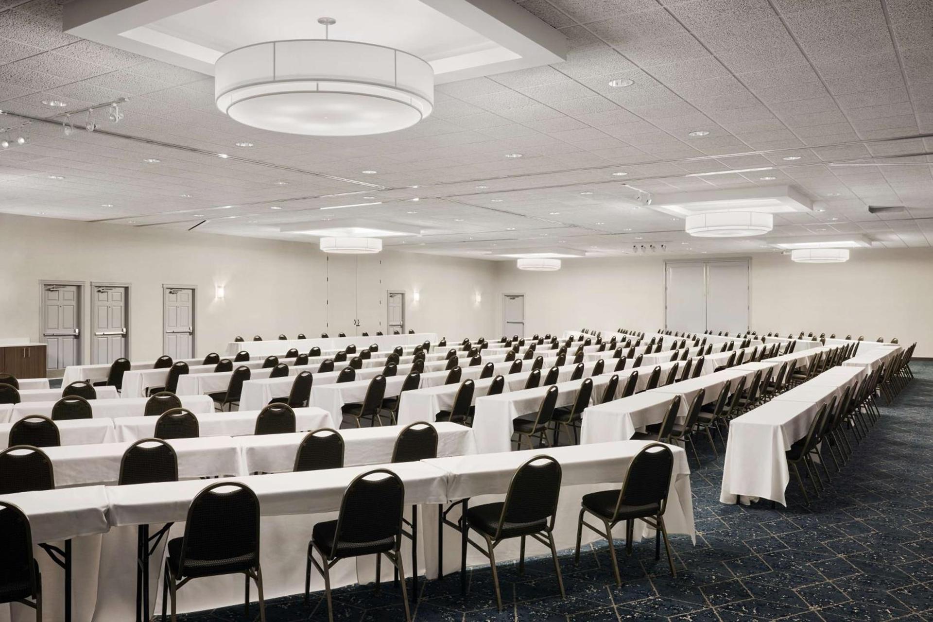 Hilton Garden Inn Champaign/ Urbana photo 29