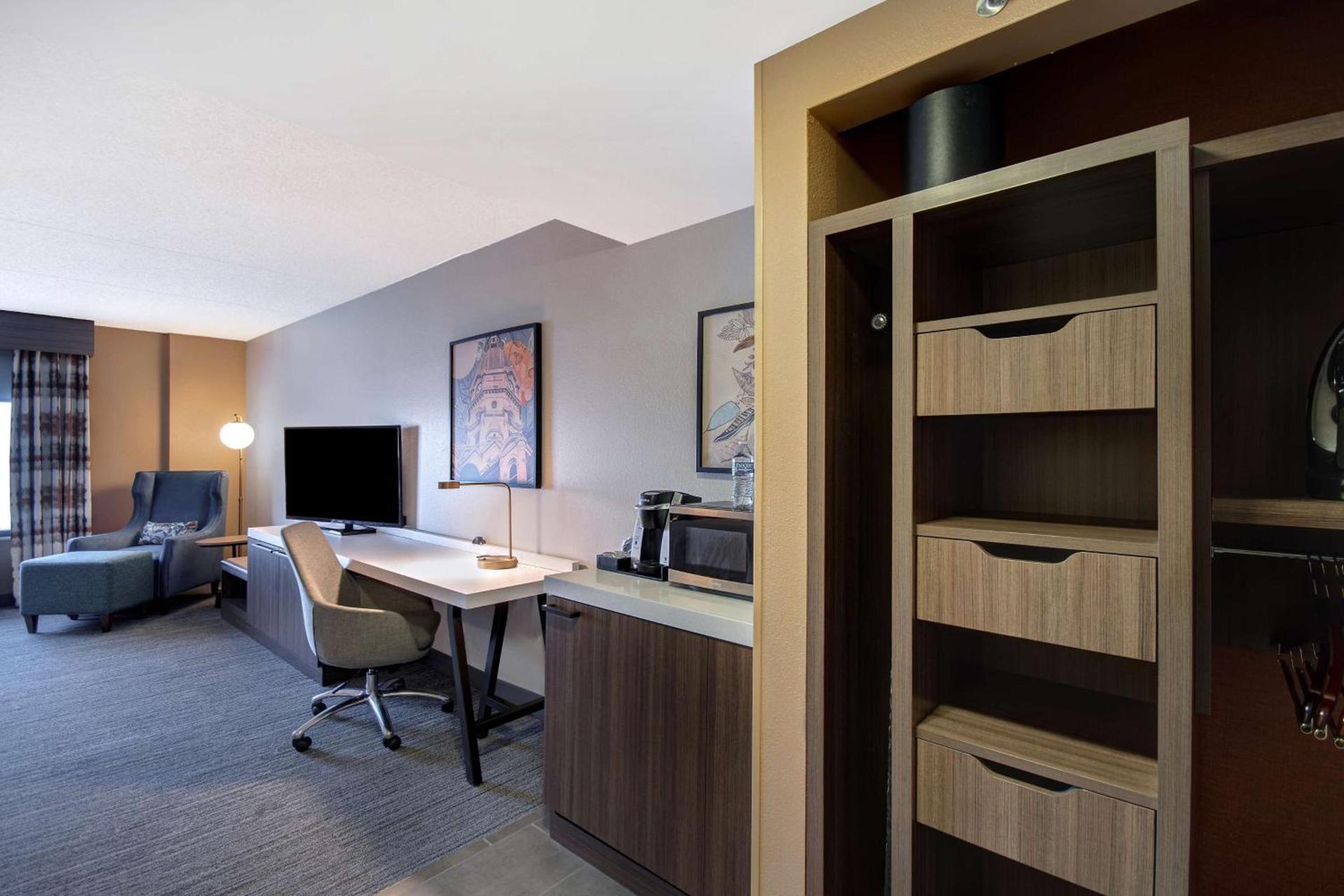Hilton Garden Inn Terre Haute photo 49
