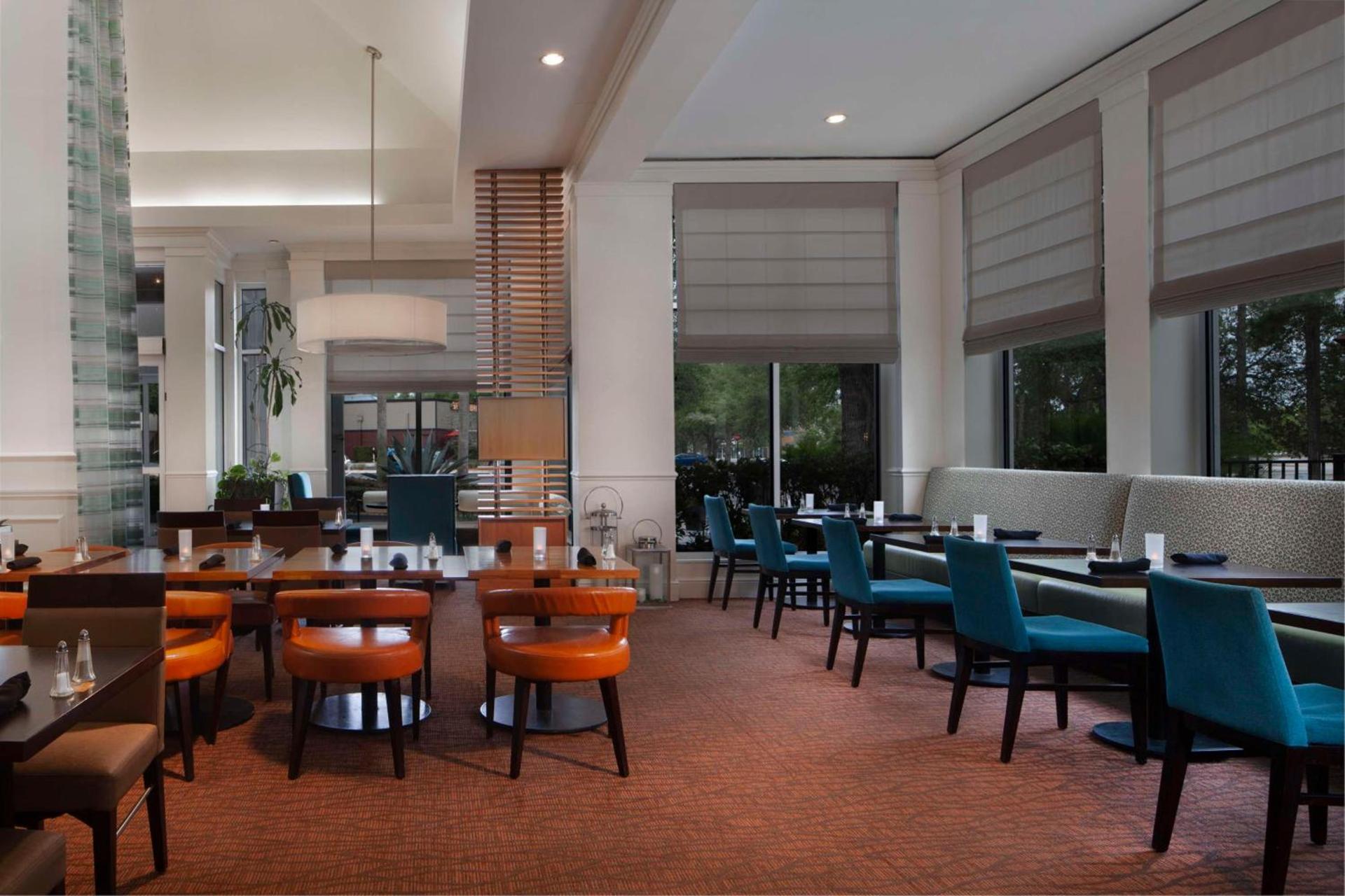 Hilton Garden Inn Jacksonville JTB/Deerwood Park photo 16