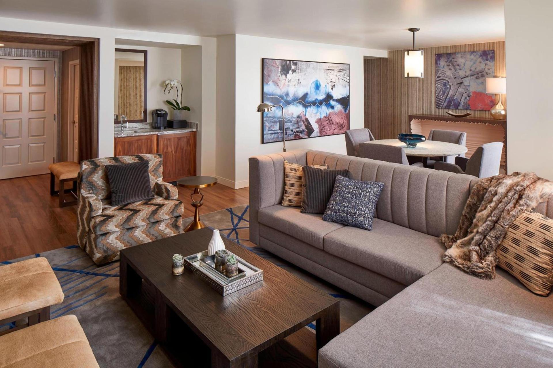 Renaissance Dallas Hotel photo 25