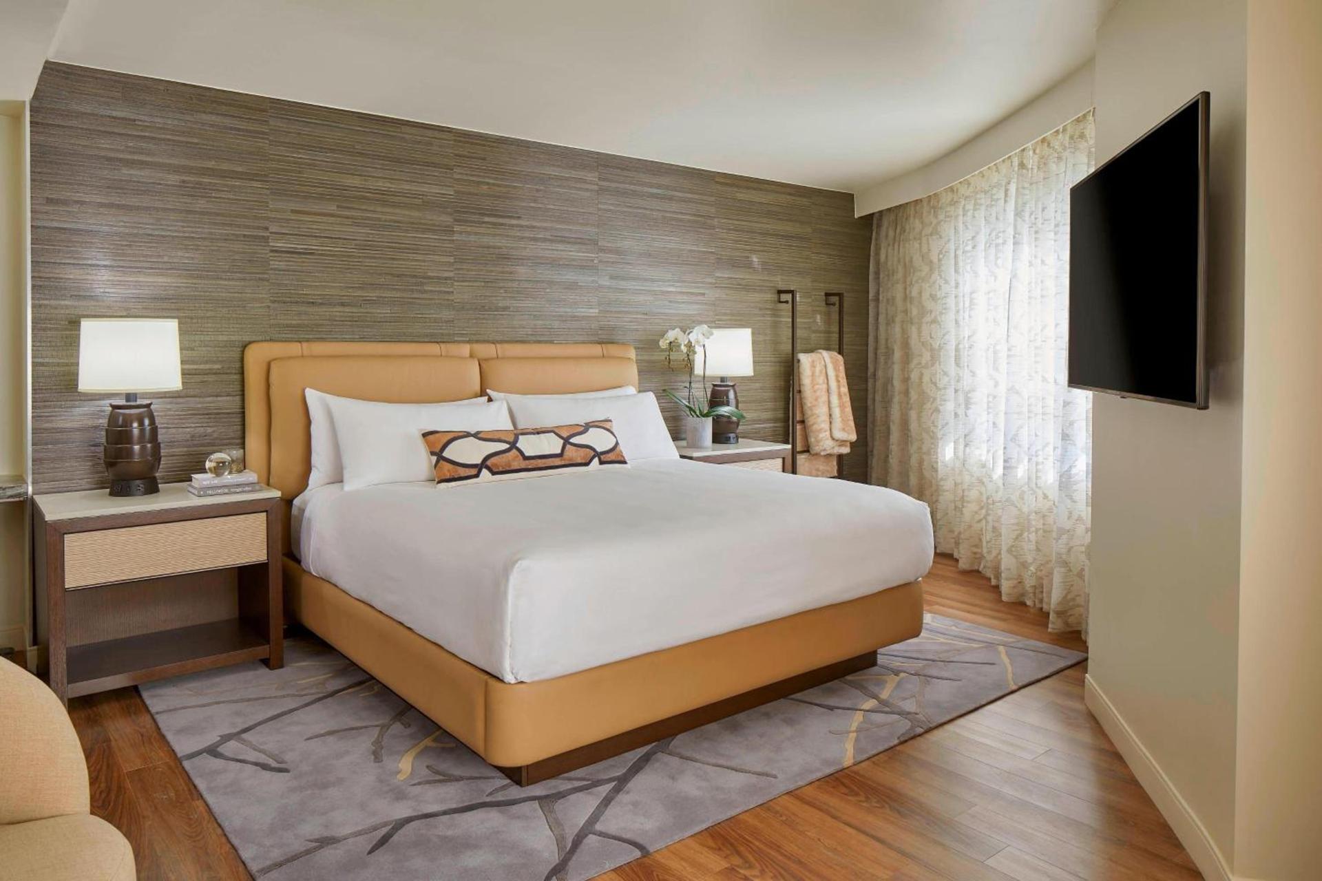 Renaissance Dallas Hotel photo 30