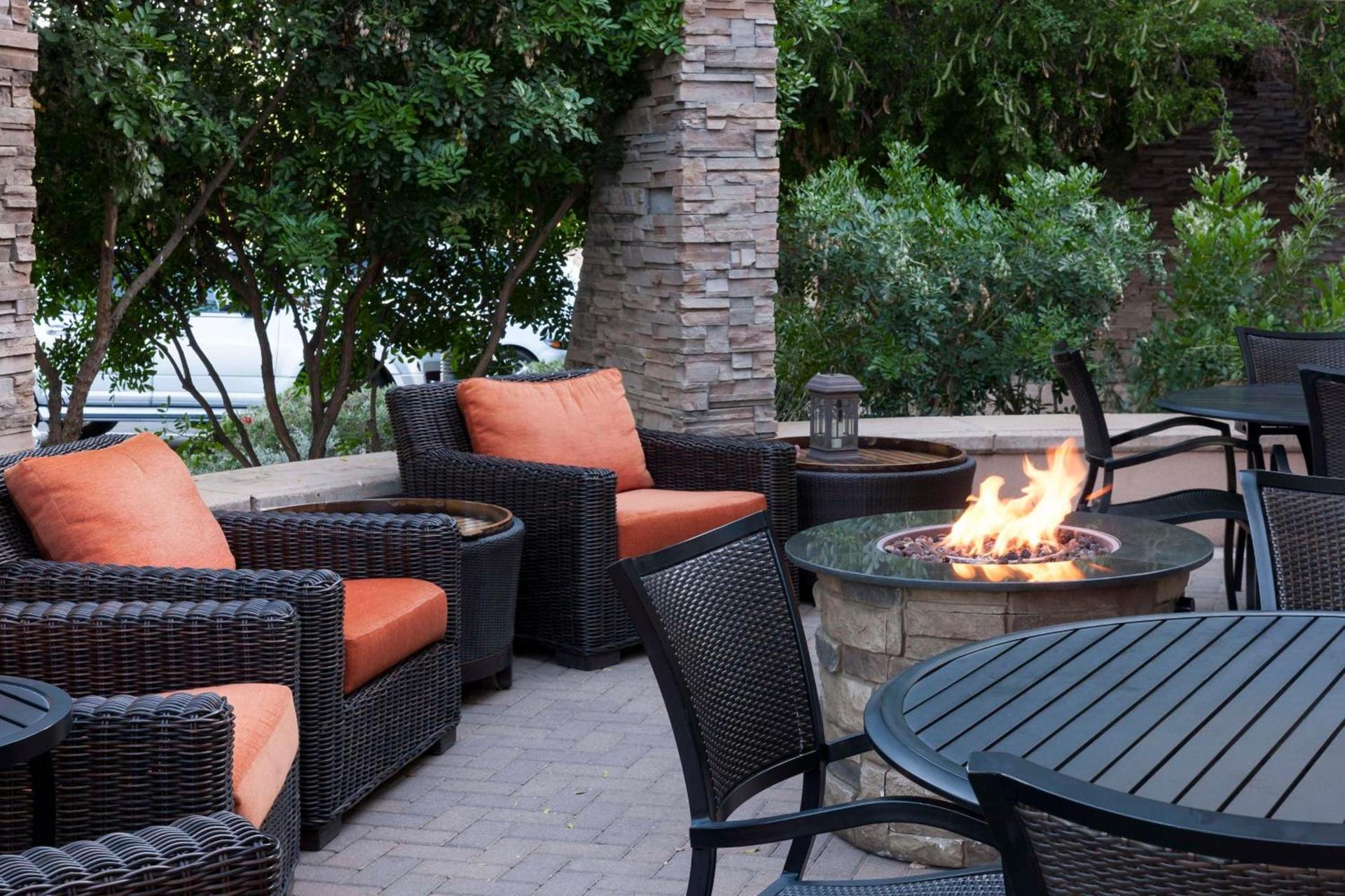Hilton Garden Inn Scottsdale North/Perimeter Center photo 3
