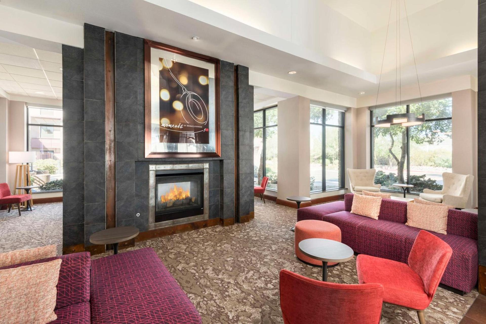 Hilton Garden Inn Scottsdale North/Perimeter Center photo 8