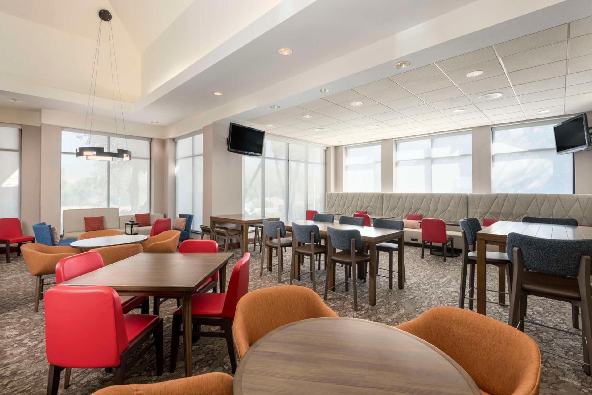 Hilton Garden Inn Scottsdale North/Perimeter Center photo 13