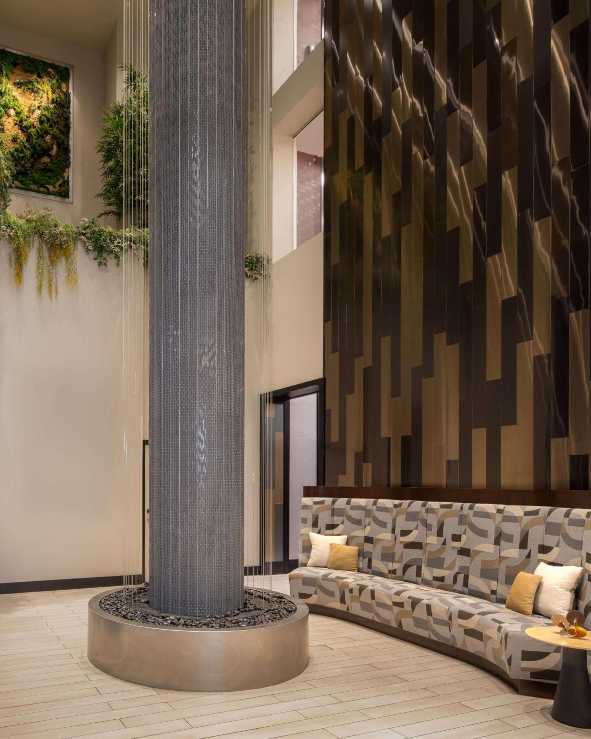 Newly Renovated Embassy Suites By Hilton New York Manhattan Times Square photo 11