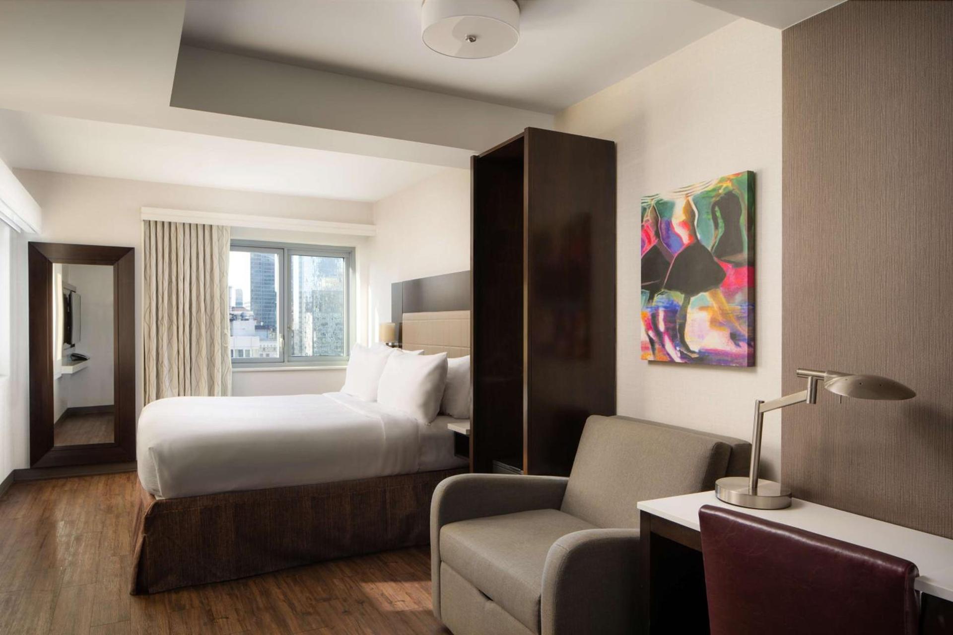 Newly Renovated Embassy Suites By Hilton New York Manhattan Times Square photo 88