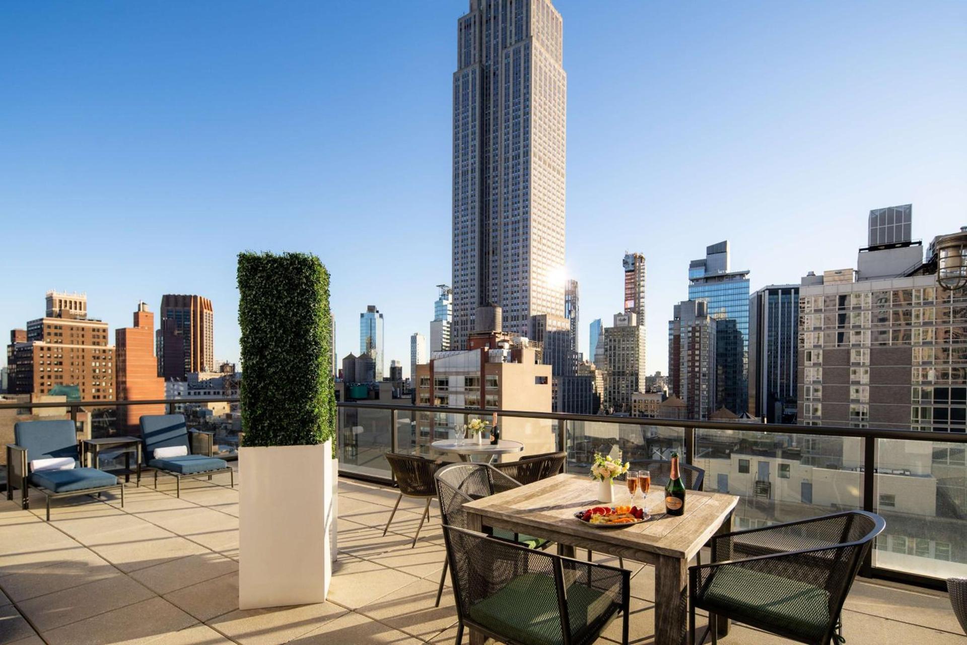 Newly Renovated Embassy Suites By Hilton New York Manhattan Times Square photo 90
