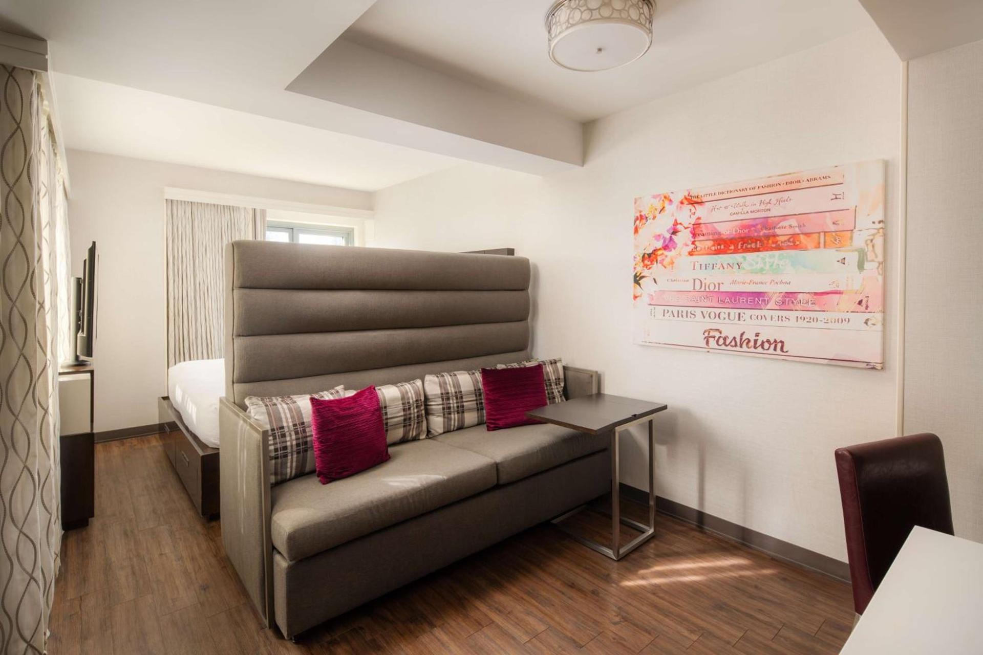 Newly Renovated Embassy Suites By Hilton New York Manhattan Times Square photo 98