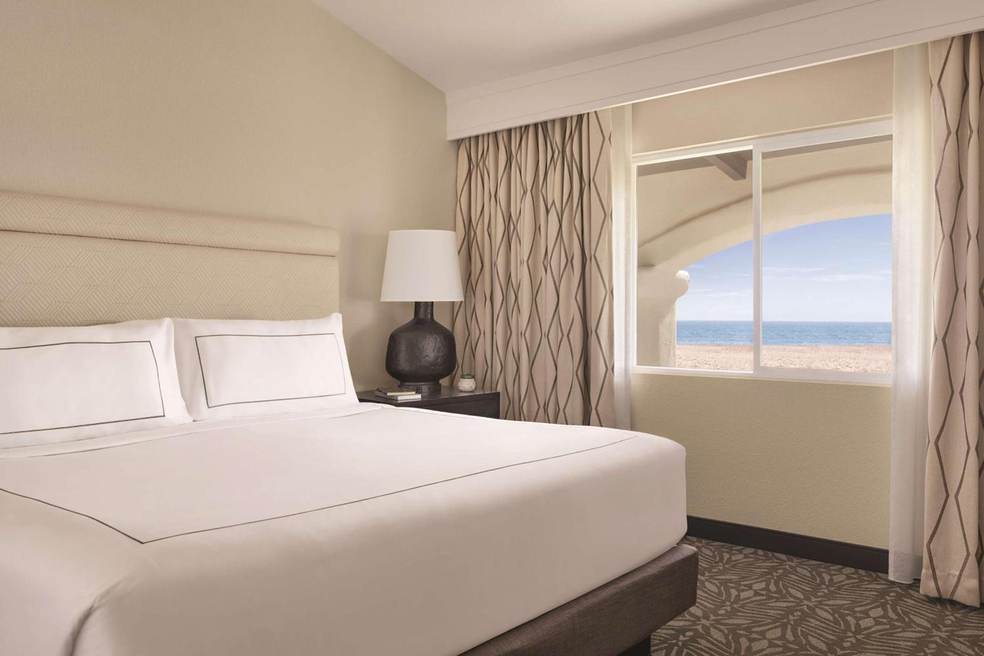 Zachari Dunes on Mandalay Beach, Curio Collection by Hilton photo 23