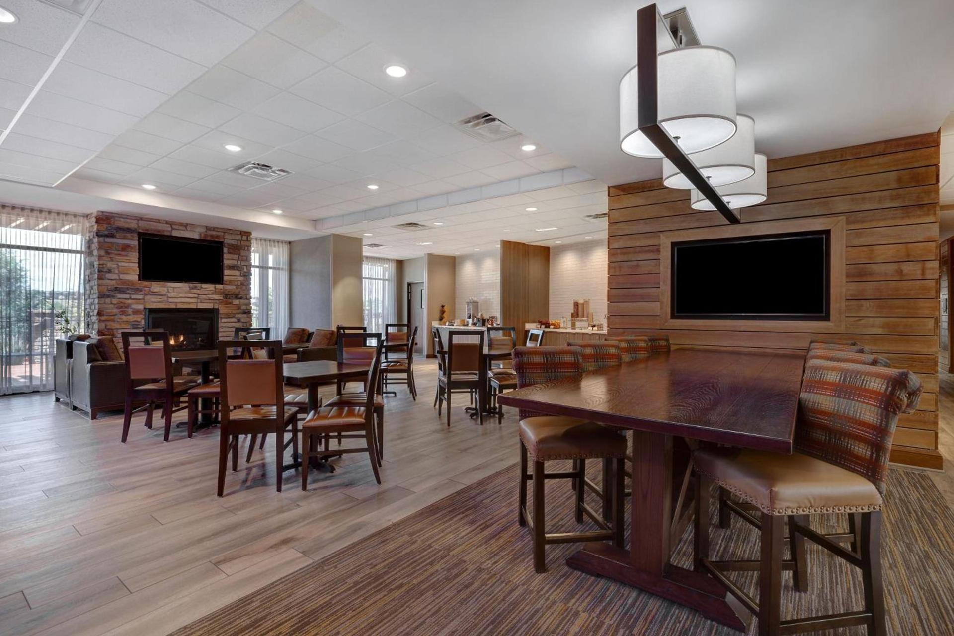 Fairfield Inn & Suites by Marriott Colorado Springs East photo 30