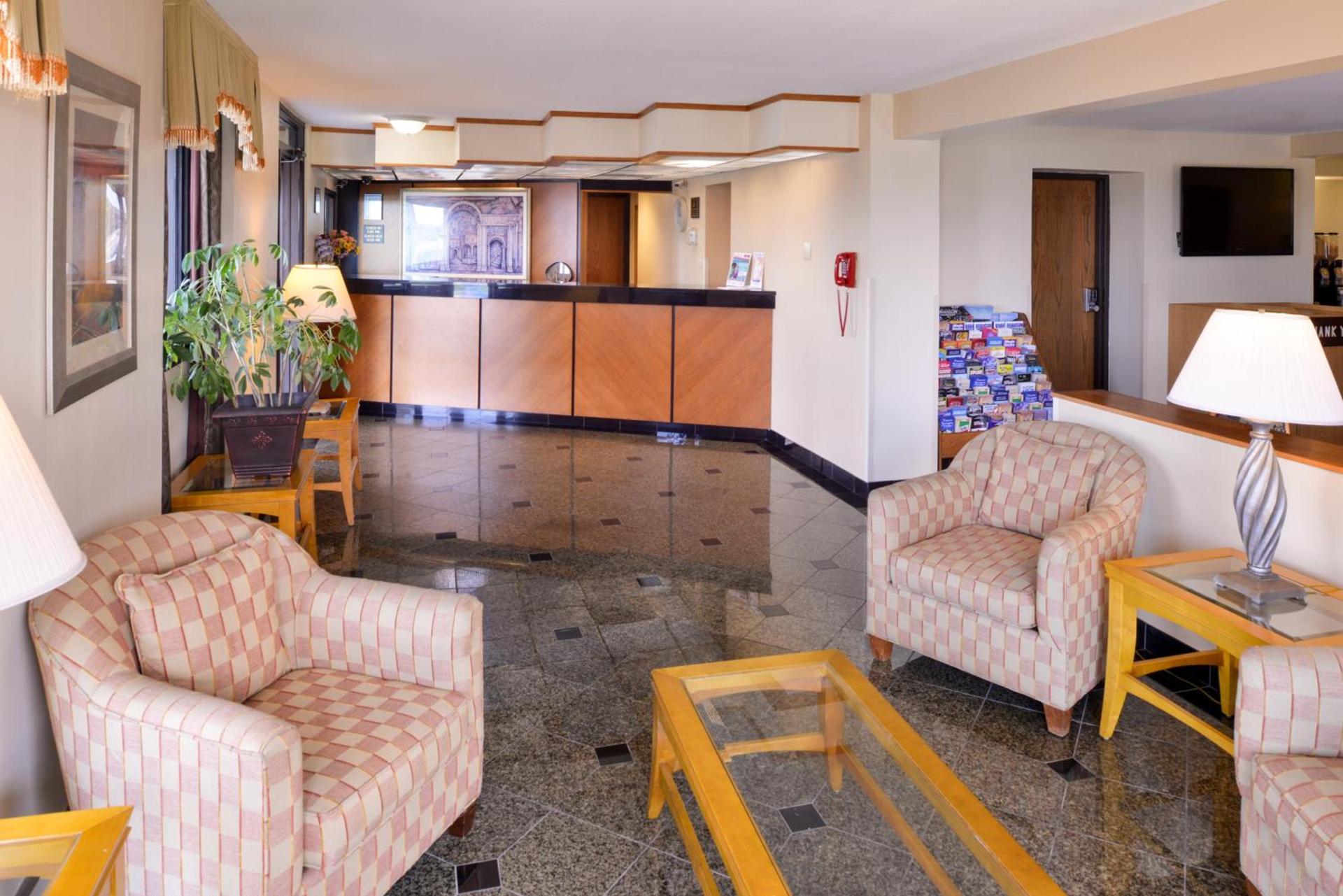 Americas Best Value Inn - Collinsville / St. Louis photo 10