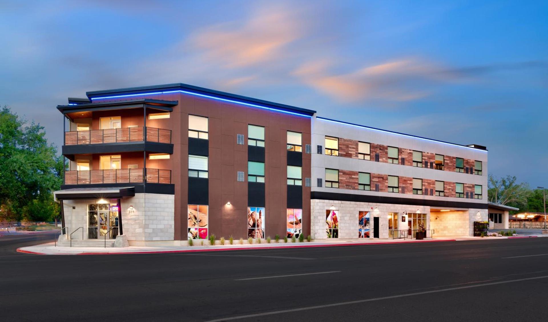 Gravity Haus Moab — hotel in Moab, UT