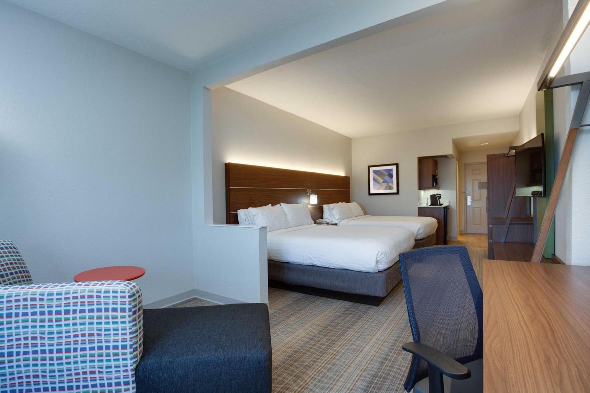 Holiday Inn Express & Suites Orlando International Airport by IHG photo 36
