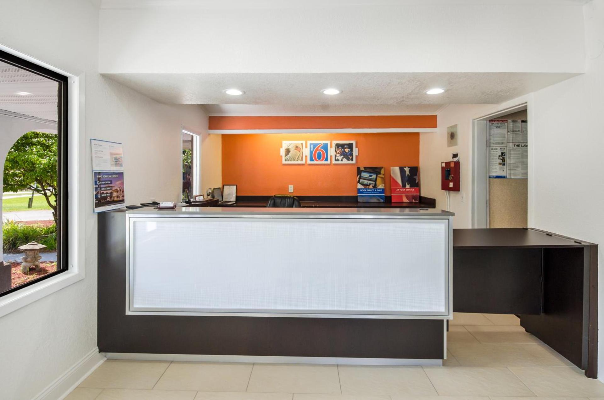 Motel 6-Salem, VA photo 19