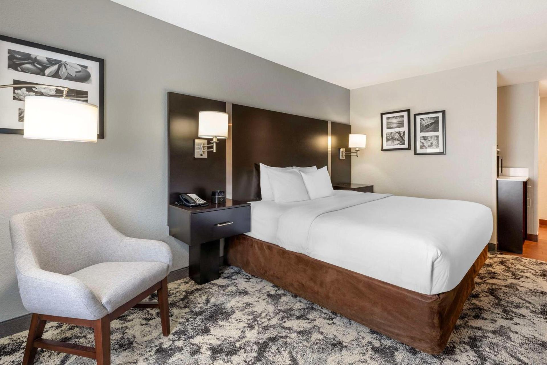 Best Western Plus Fairburn Atlanta Southwest photo 6