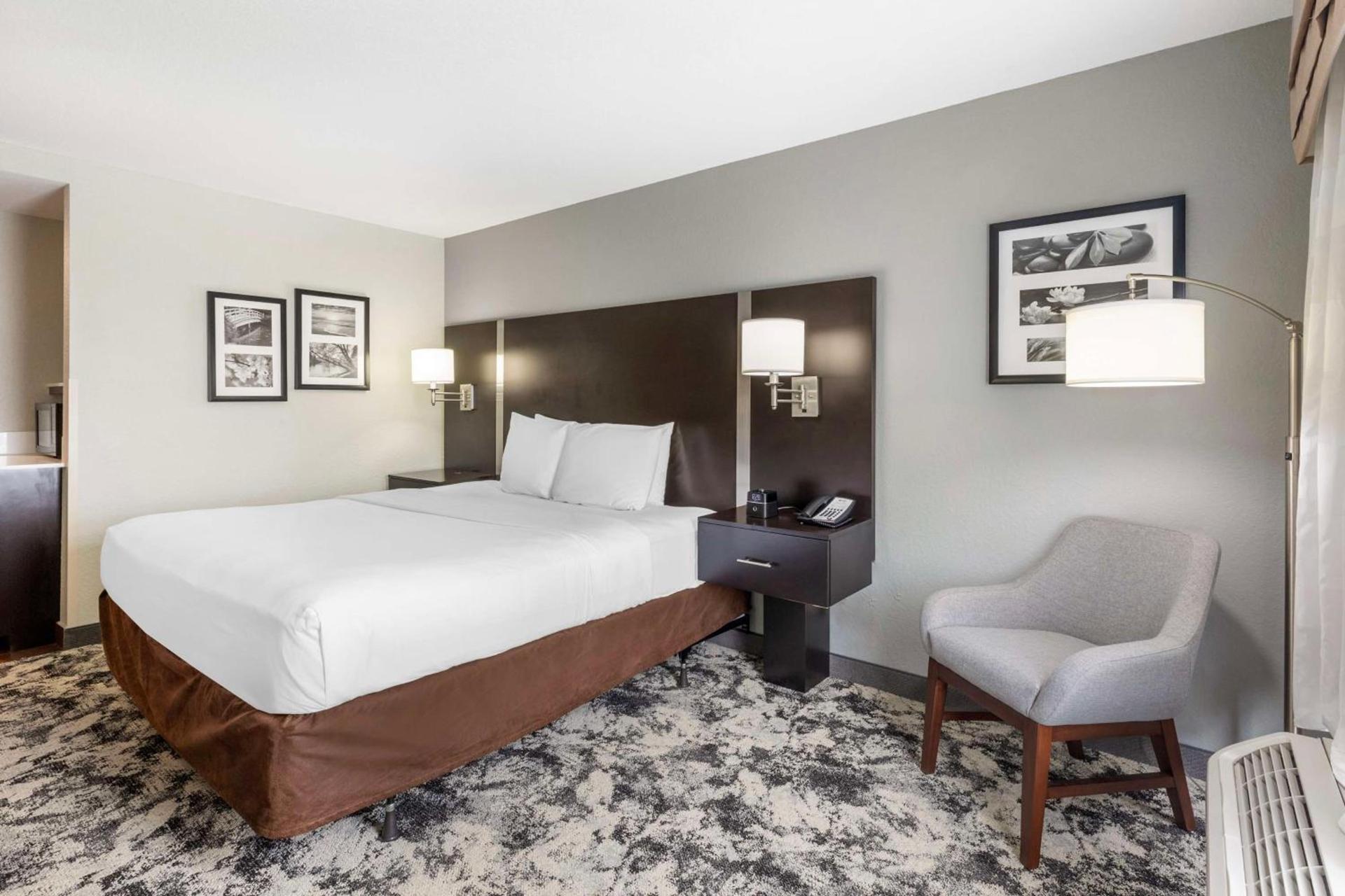 Best Western Plus Fairburn Atlanta Southwest photo 20