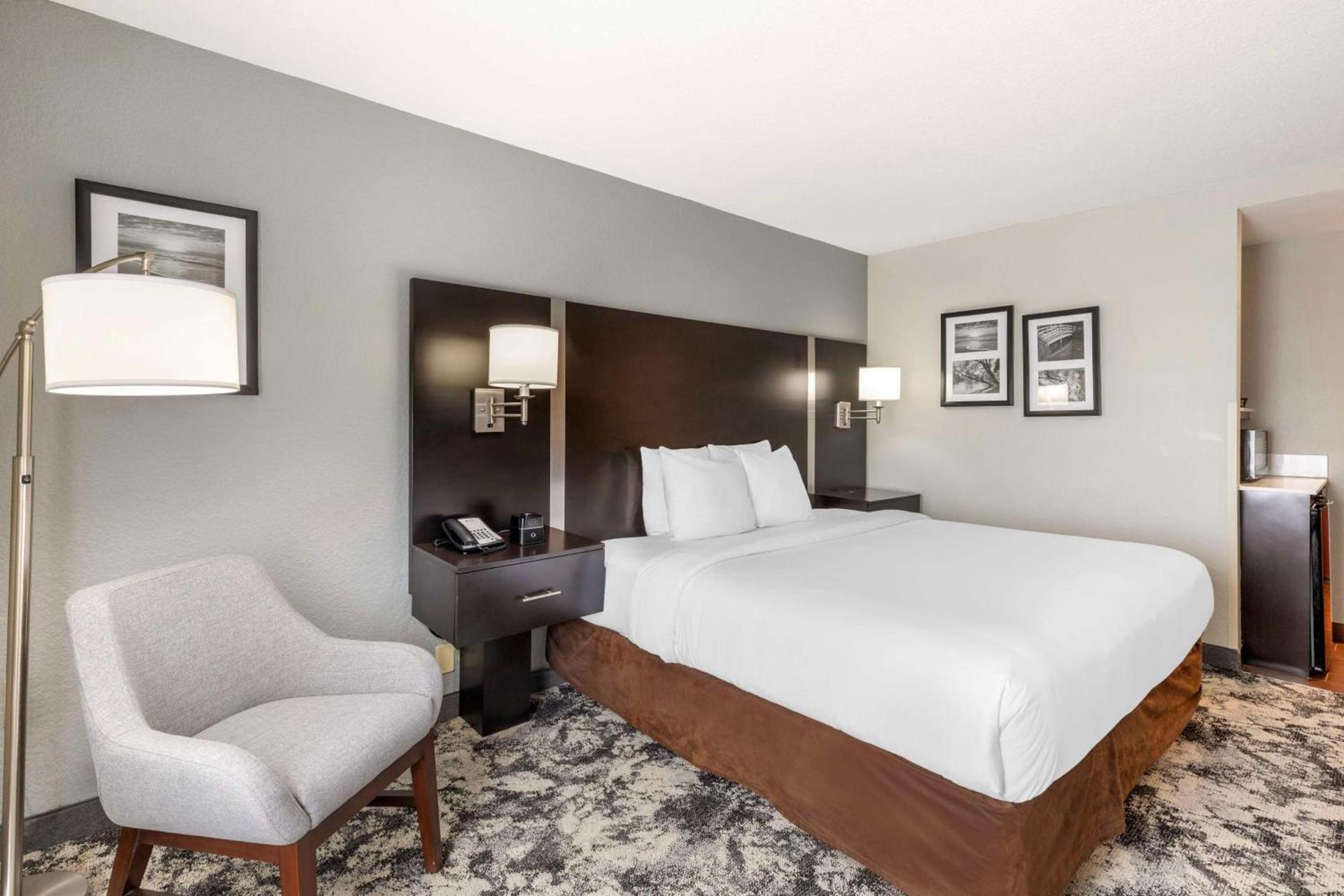 Best Western Plus Fairburn Atlanta Southwest photo 22