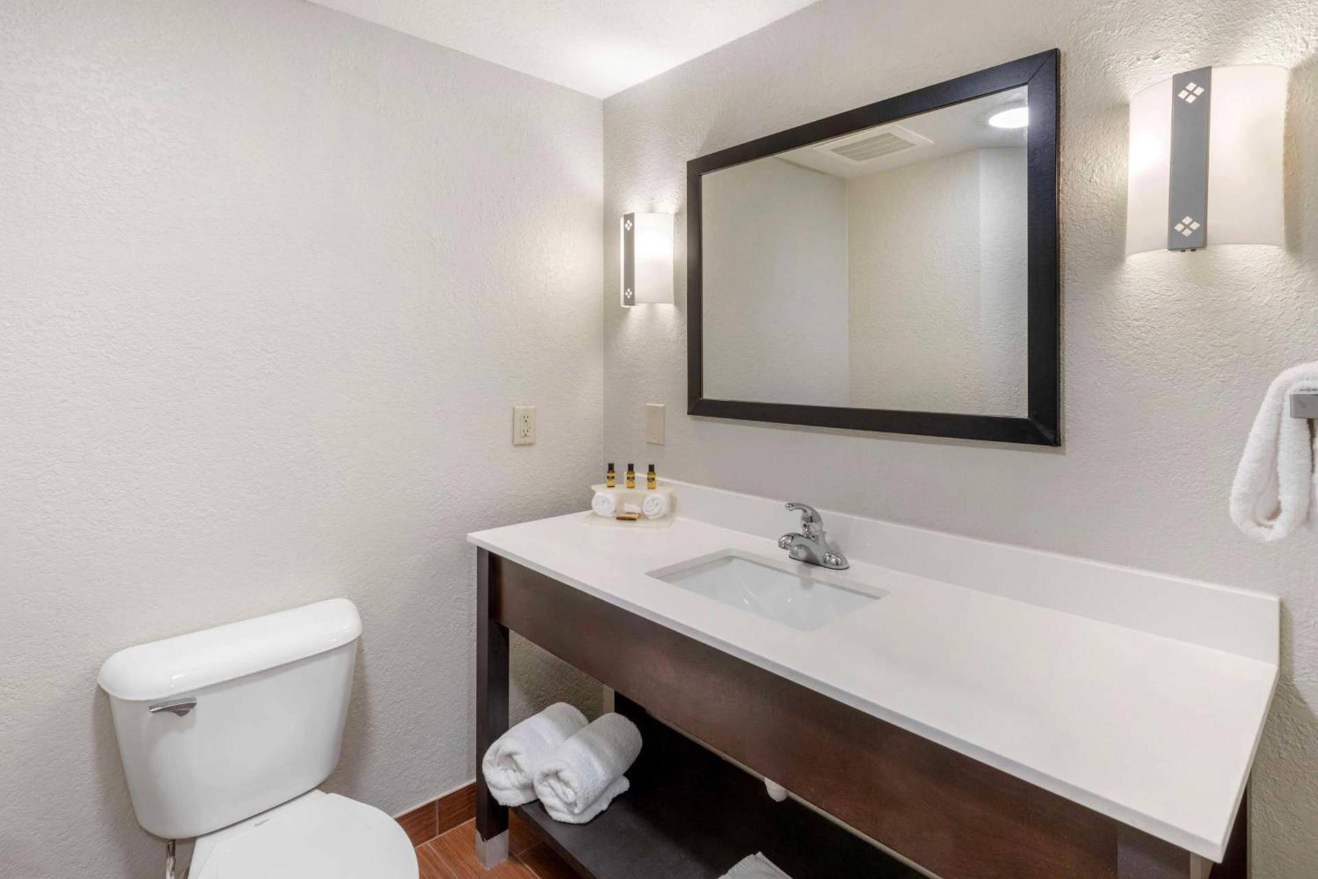 Best Western Plus Fairburn Atlanta Southwest photo 34