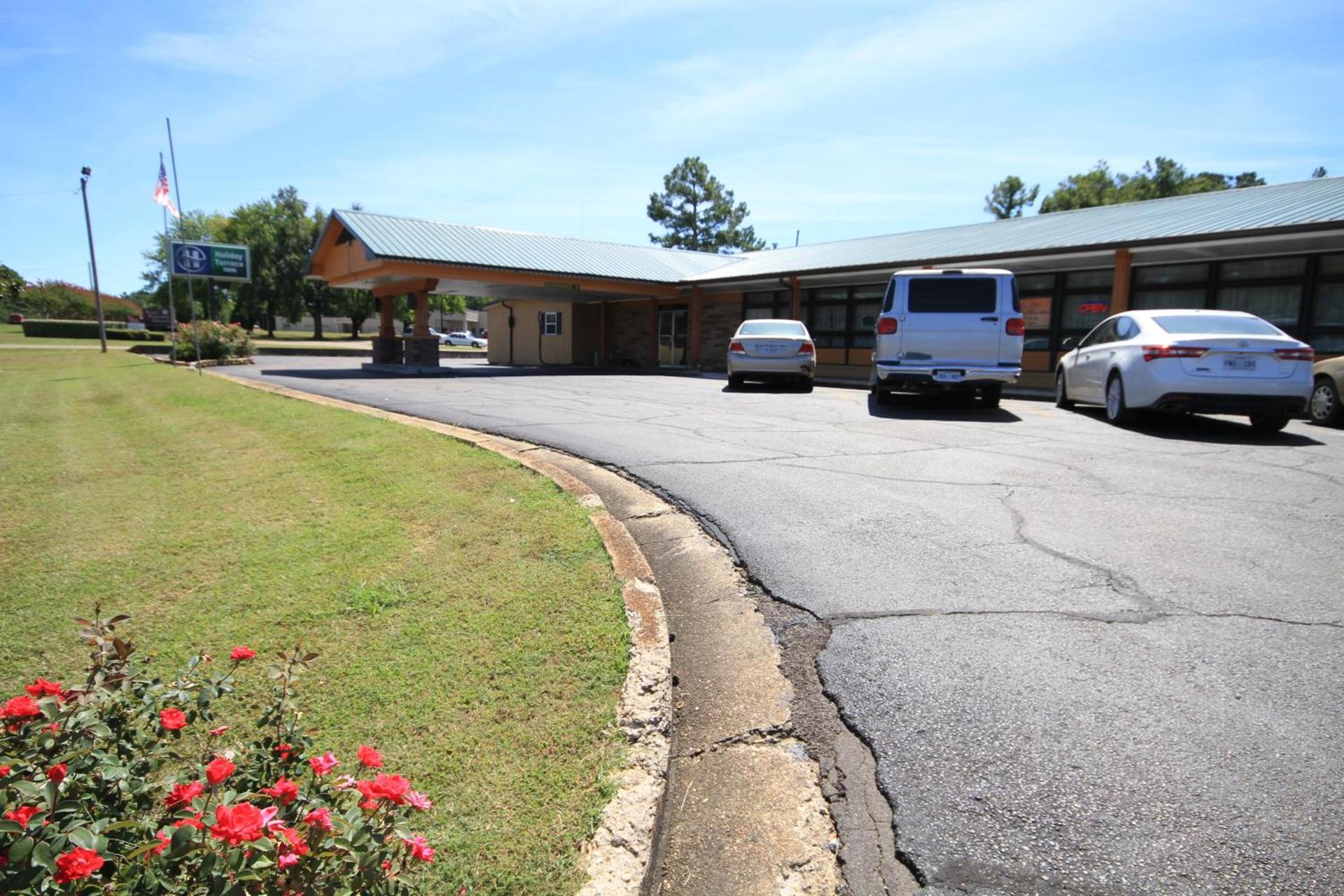 Holiday Terrace Motel photo 4