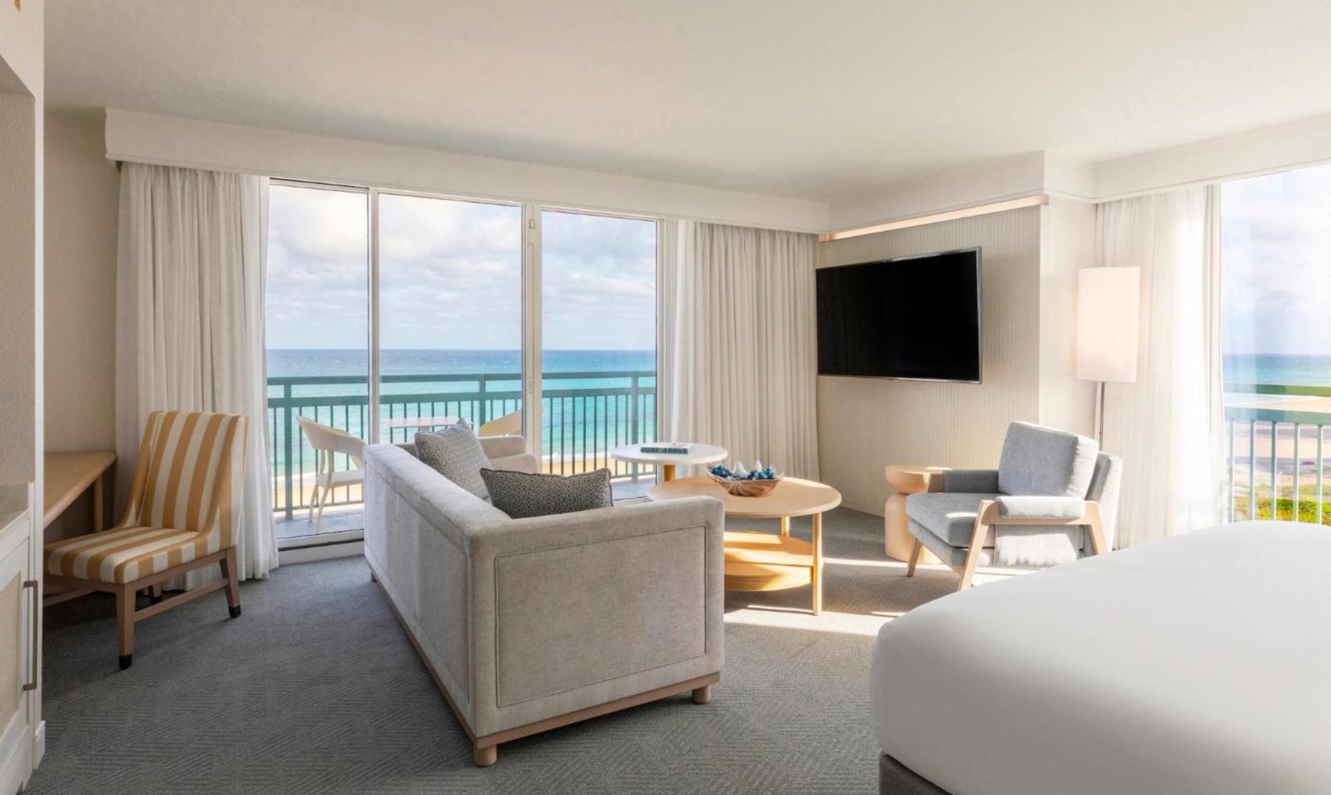 The Singer Oceanfront Resort, Curio Collection by Hilton photo 56