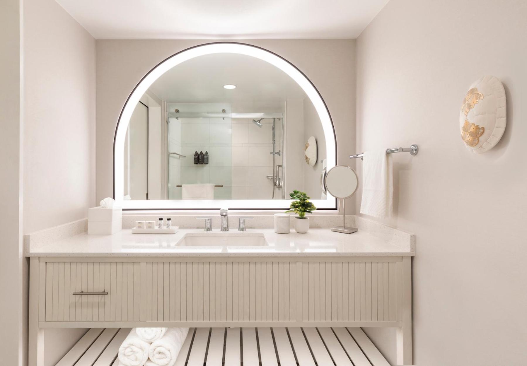 The Singer Oceanfront Resort, Curio Collection by Hilton photo 21