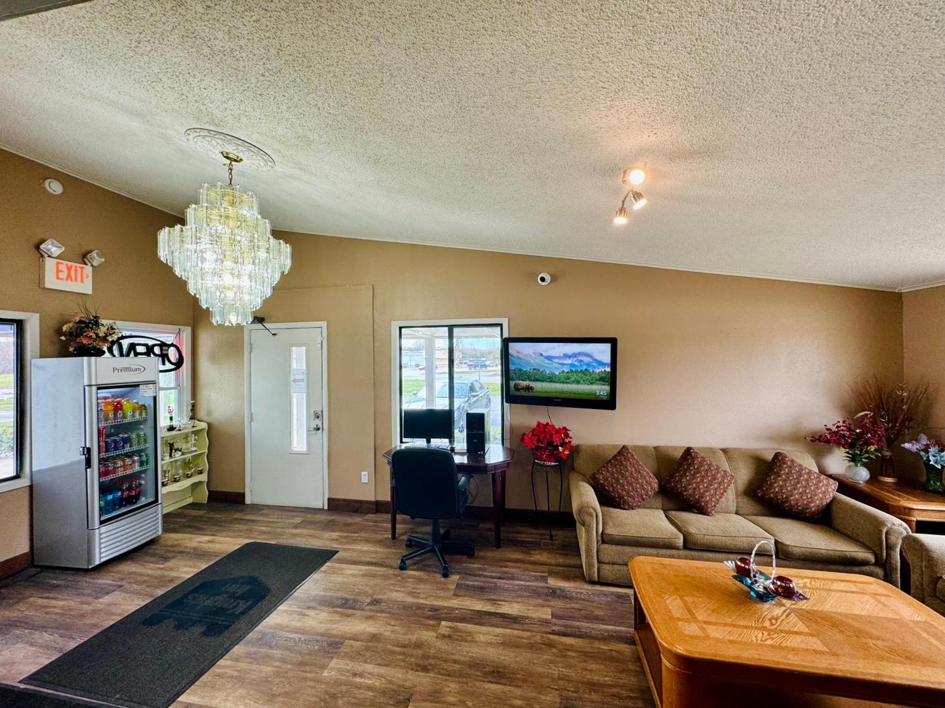 Knights Inn Bridgeport Frankenmuth photo 18