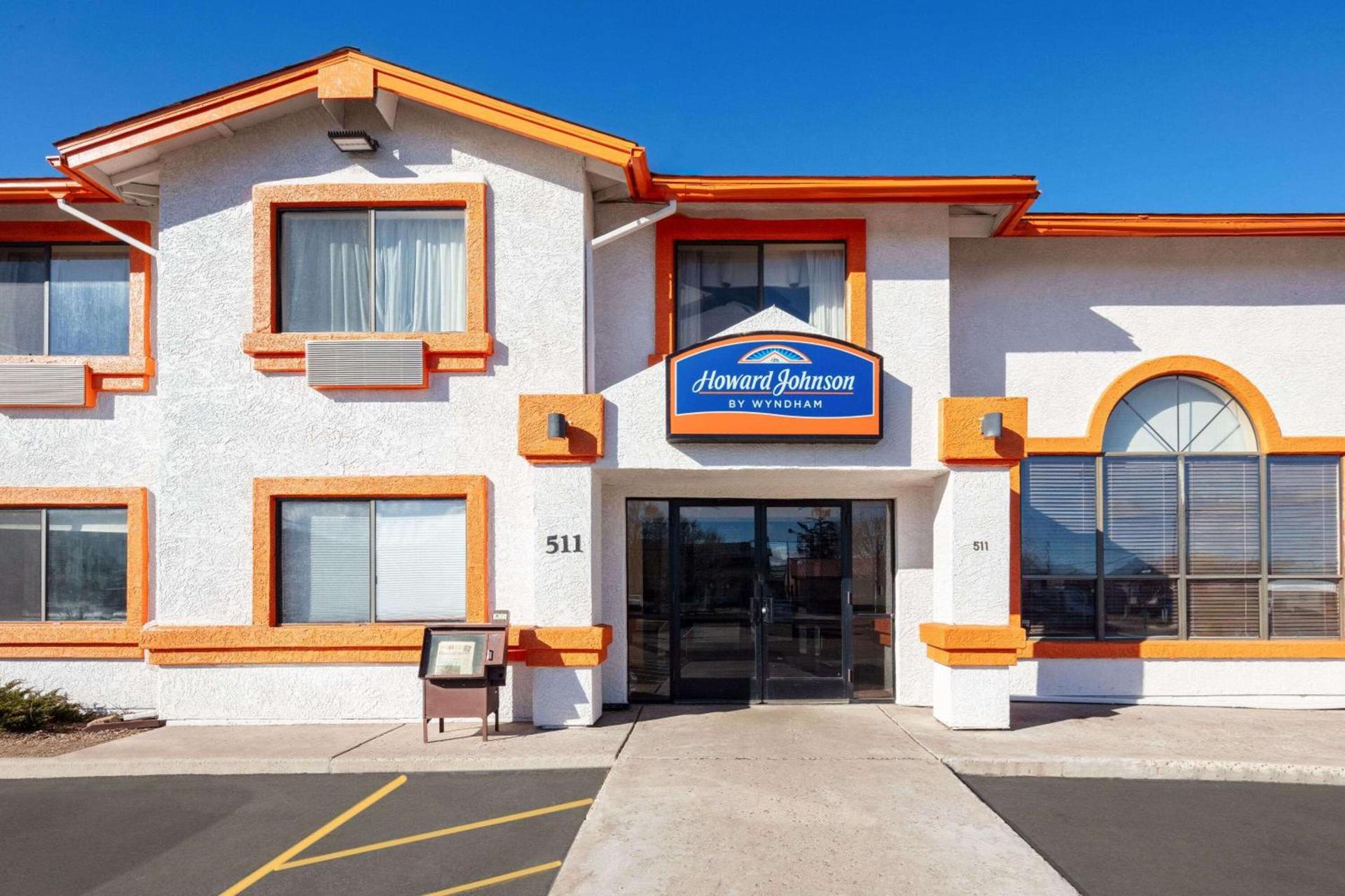 Howard Johnson by Wyndham Williams photo 6