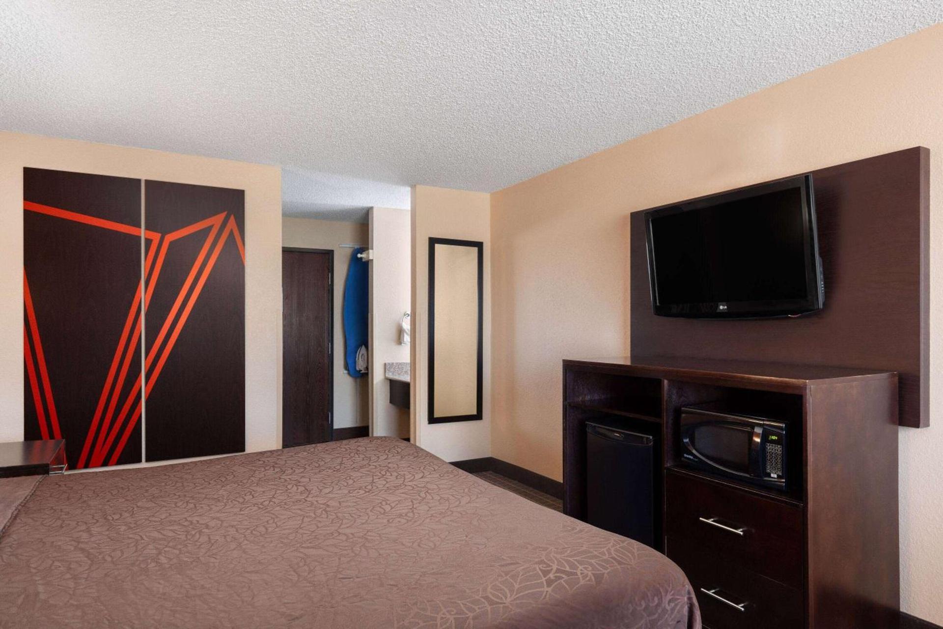 Howard Johnson by Wyndham Williams photo 15