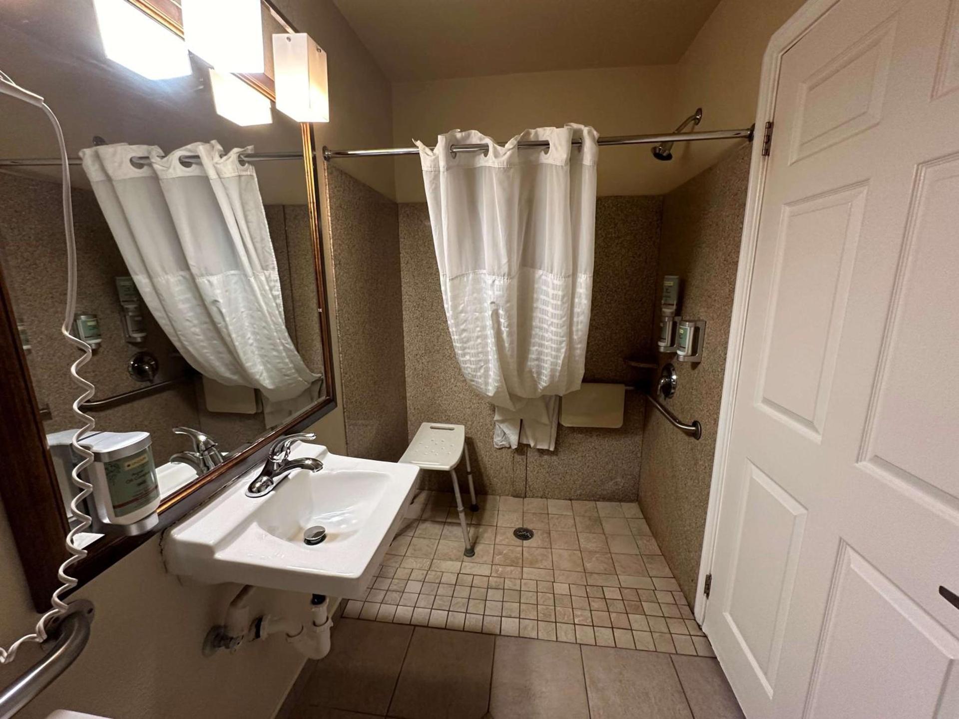 Best Western Tradewinds photo 17